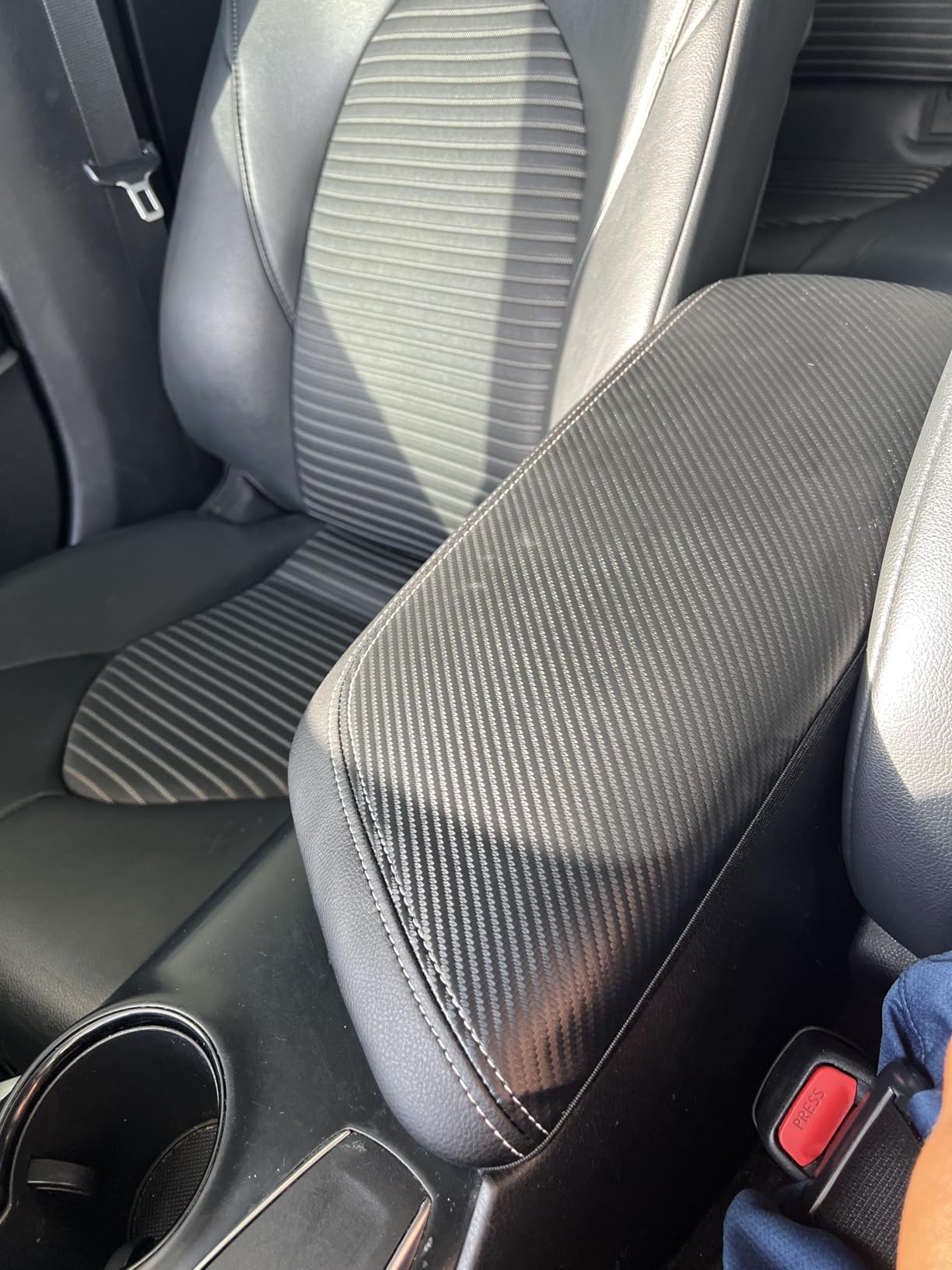 INTGET Car Center Console Armrest Cover for Toyota Camry Accessories 2018-2024 Interior Camry SE/XSE Arm Rest Seat Cover Middle Console Lid Protector (Carbon Fiber Texture) customer photo 2