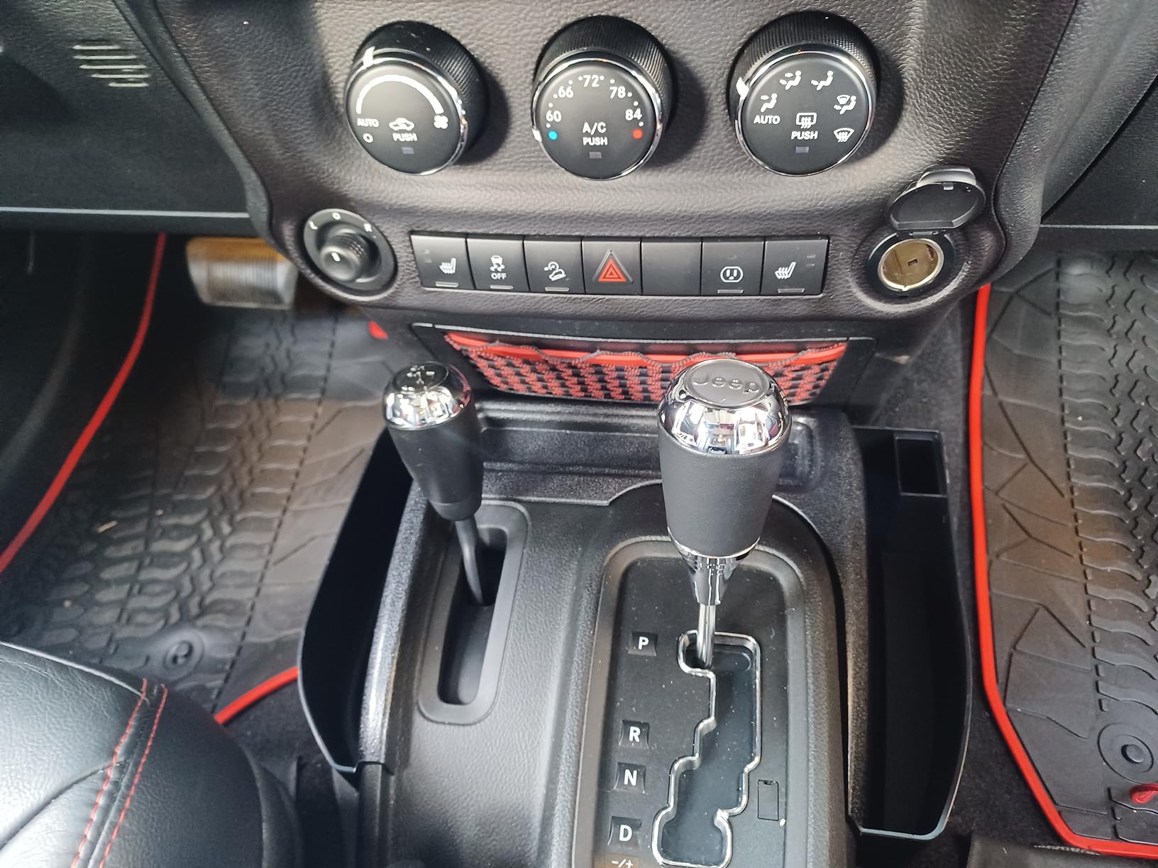 Savadicar GT-3 JK Shifter Storage Box, Gear Shift Console Side Tray Organizer for 2011-2018 Jeep Wrangler JK JKU, Interior Accessories, Reserved USB Charger Extender Slot, Black customer photo 1