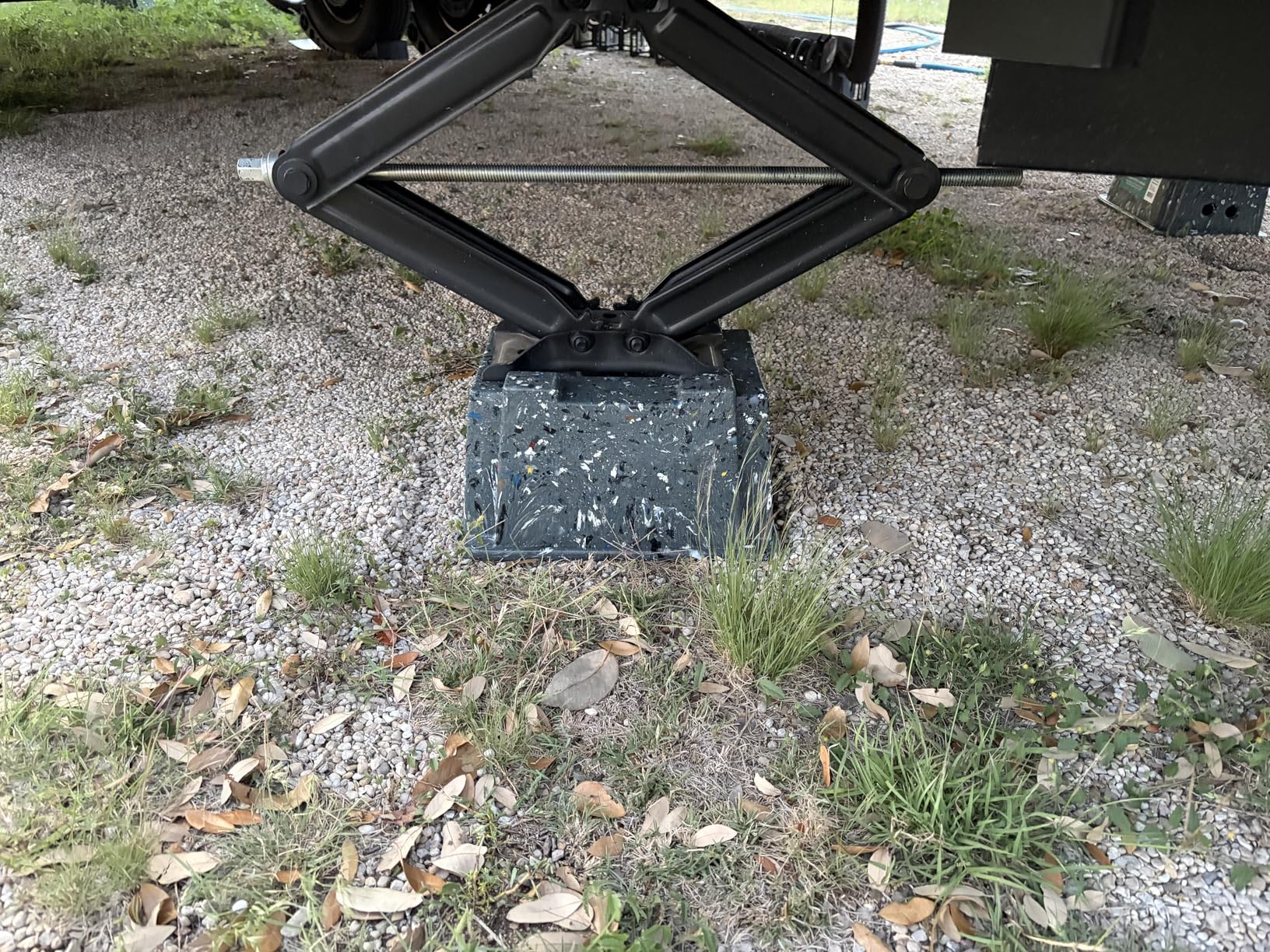 OX BLOX Heavy Duty Trailer Jack Block - 10,000 lbs Capacity - Made in USA from Recycled Plastic customer photo 2