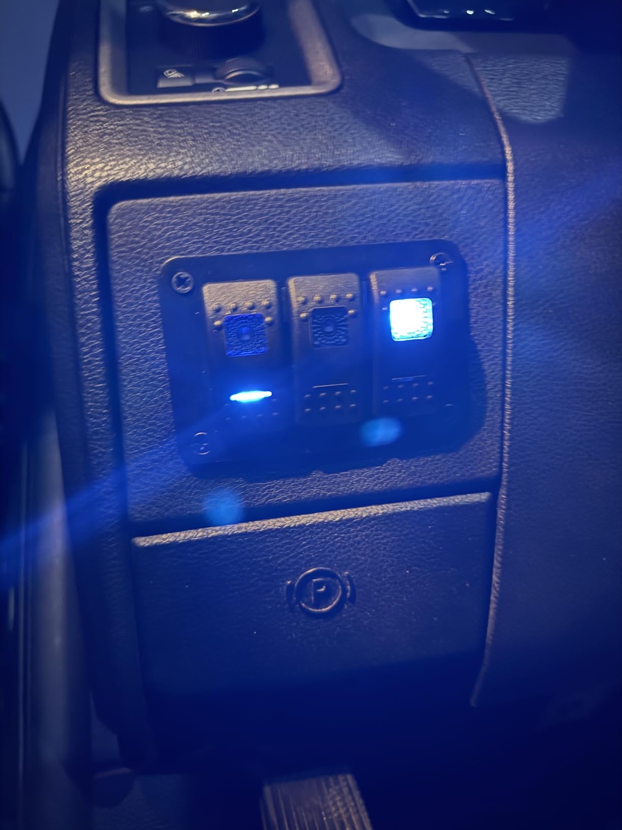 DaierTek Marine Switch Panel Waterproof 12V 3 Gang Rocker Switch Panel Blue LED Light Toggle Switch Aluminum Panel Pre-Wired for Car Truck Boat RV UTV ATV RZR customer photo 2