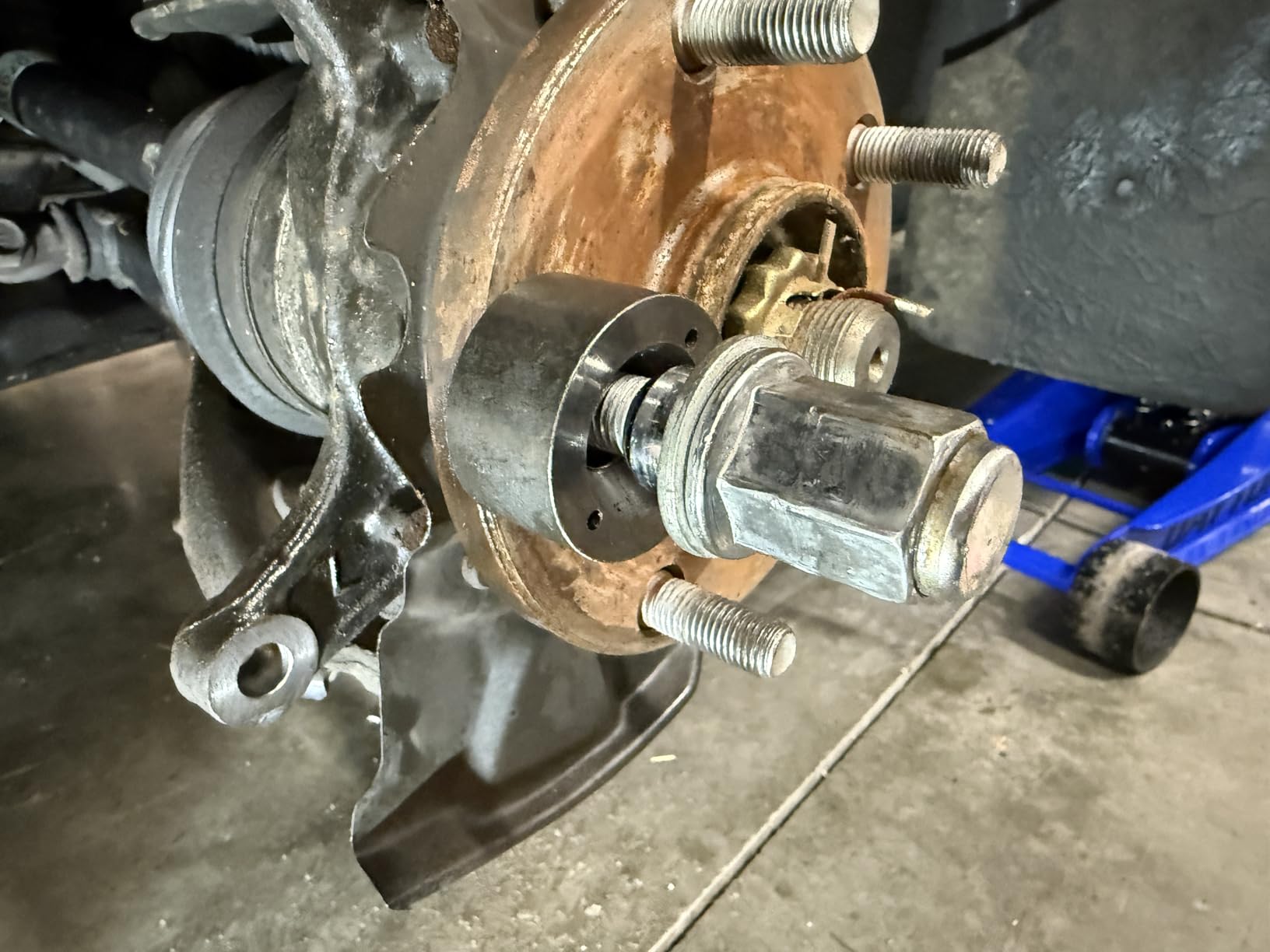 22800 Wheel Stud Installer Replace Most All Automotive and Light-Duty Truck Wheel Studs customer photo 2
