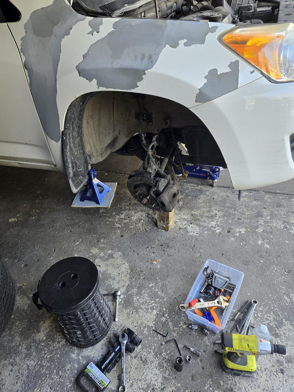 A-Premium Front Struts Compatible with Toyota RAV4 [2.4L/2.5L] 2006-2012 - 2x Replacement Suspension Complete Strut Assembly Shock with Coil Spring customer photo 1
