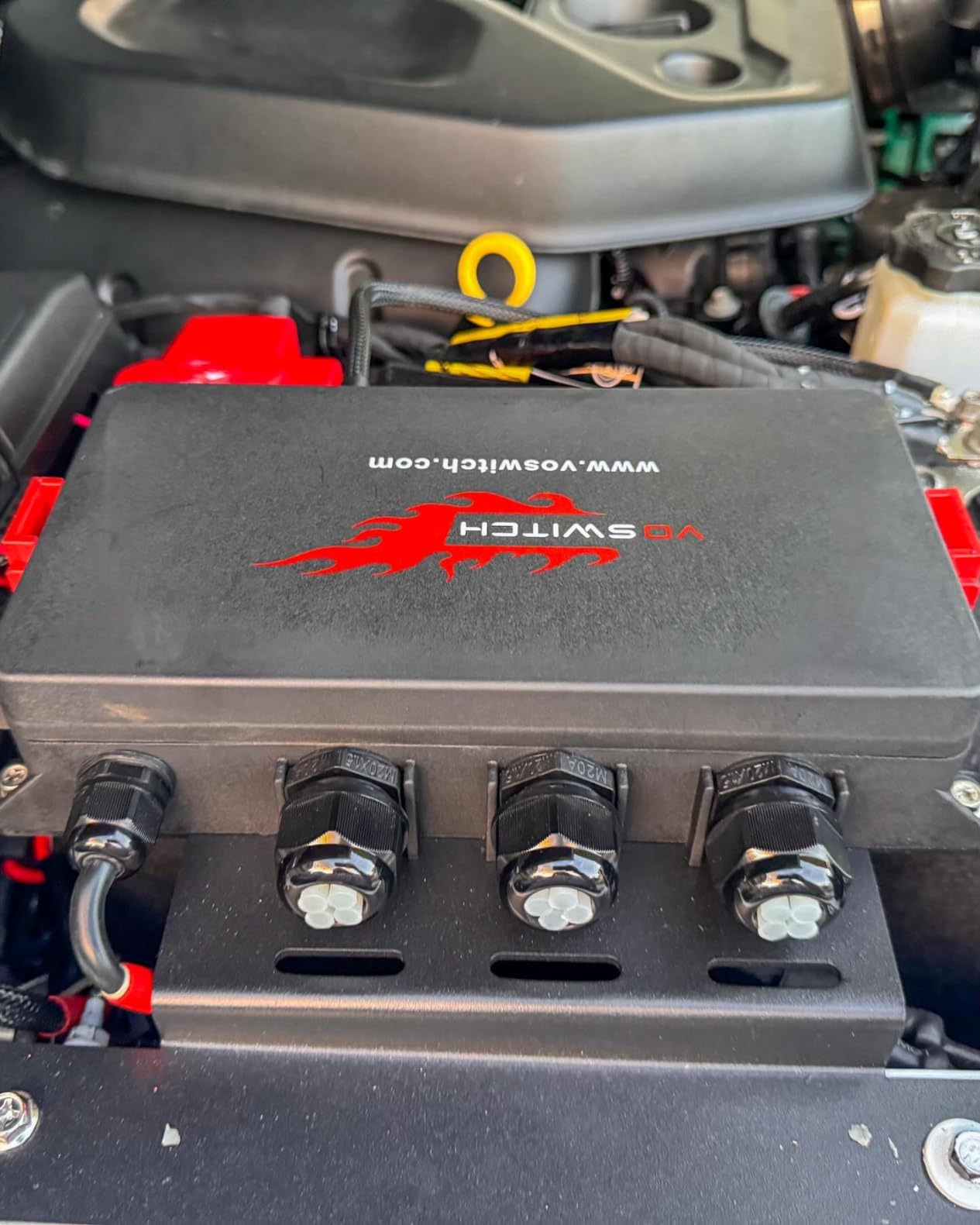 Voswitch JL120 Lower Dash Switch Panel for Jeep Wrangler JL 2018-current and Gladiator 2020-current customer photo 2