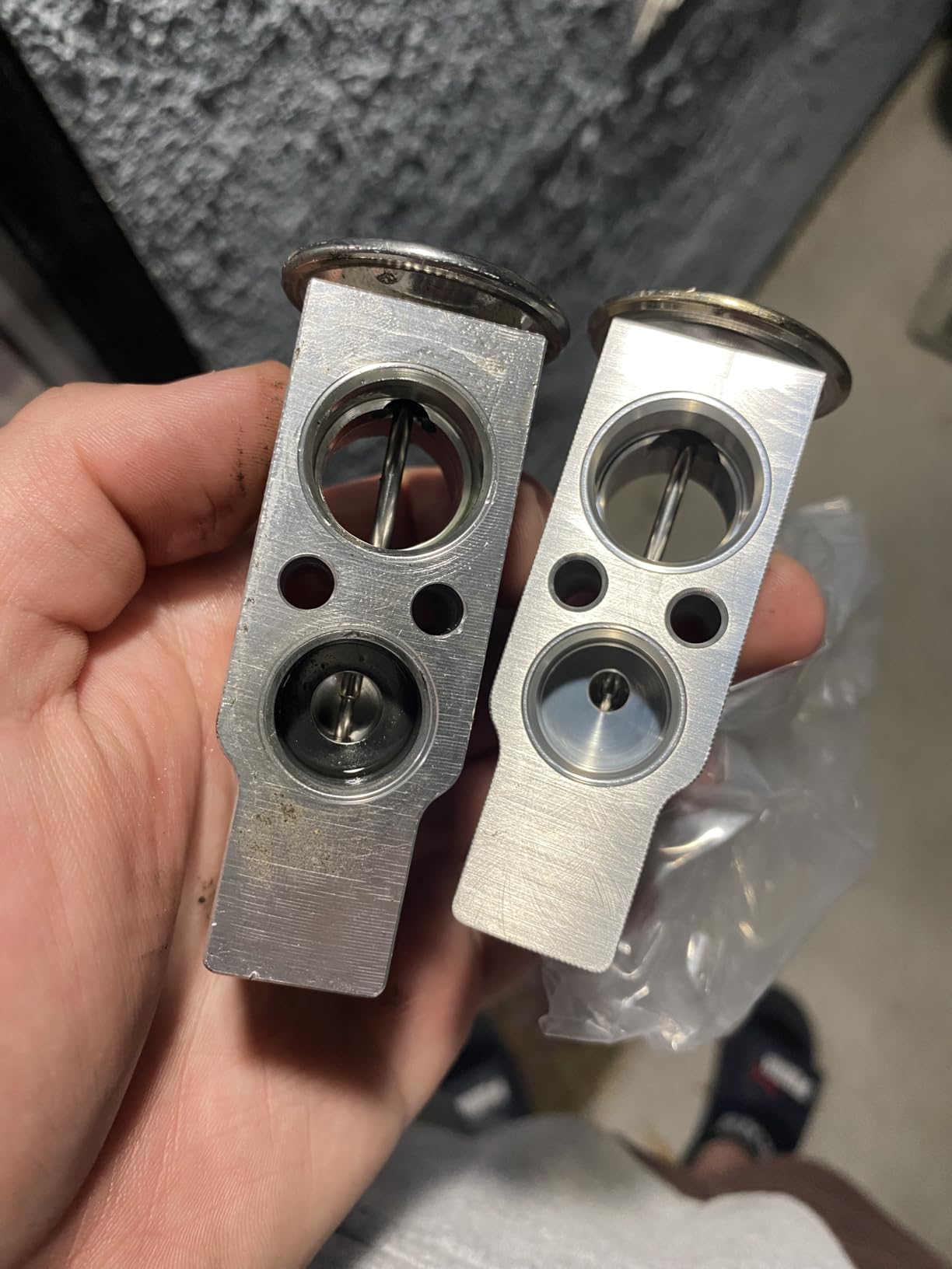 A-Premium A/C Expansion Valve Compatible with Toyota Camry RAV4 Corolla Highlander, Lexus LS460 LS600h, & More customer photo 2