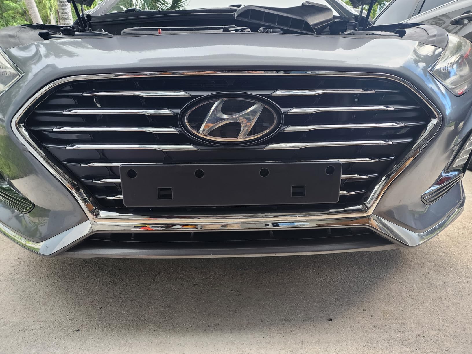 Front Bumper Upper Grille Grill - Automotive Grille Replacement for Sonata GL GLS Limited Luxury SE EL Sport Sedan 4-Door 2018-2020 customer photo 1