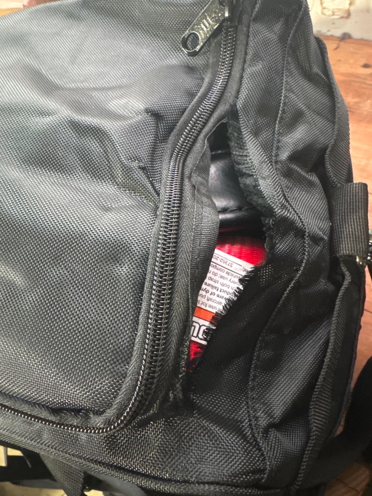 samdew Large Recovery Gear Bag, Recovery Equipment Bag for Offroad Gear Kit, Recovery Gear Box for Tire Repair Tools, Bag for Tow Straps, Shackles & Towing Accessories for Vehicle or Trucks, Bag Only customer photo 1