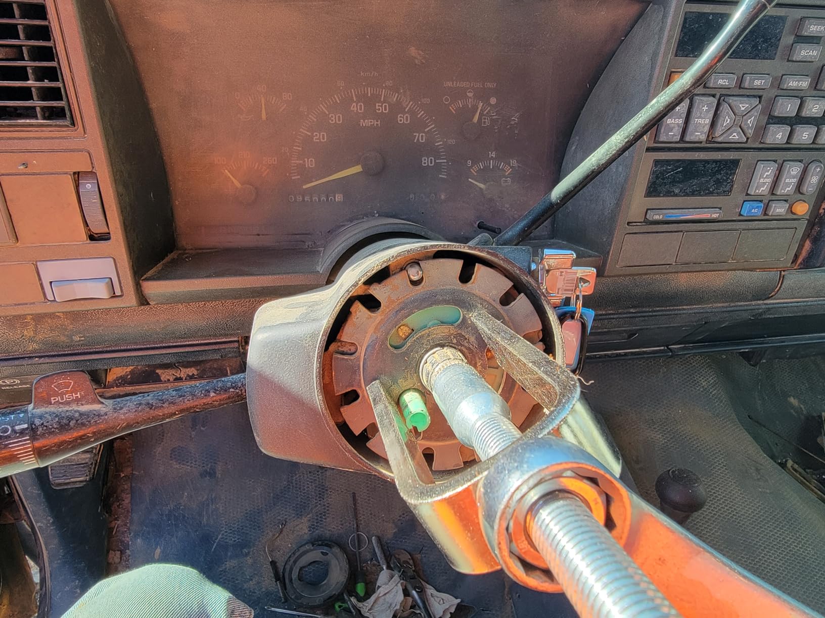 DASBET Automotive Car Steering Wheel Puller Compressor Remover Set | Steering Wheel Lock Plate Removal Tool Kit customer photo 1