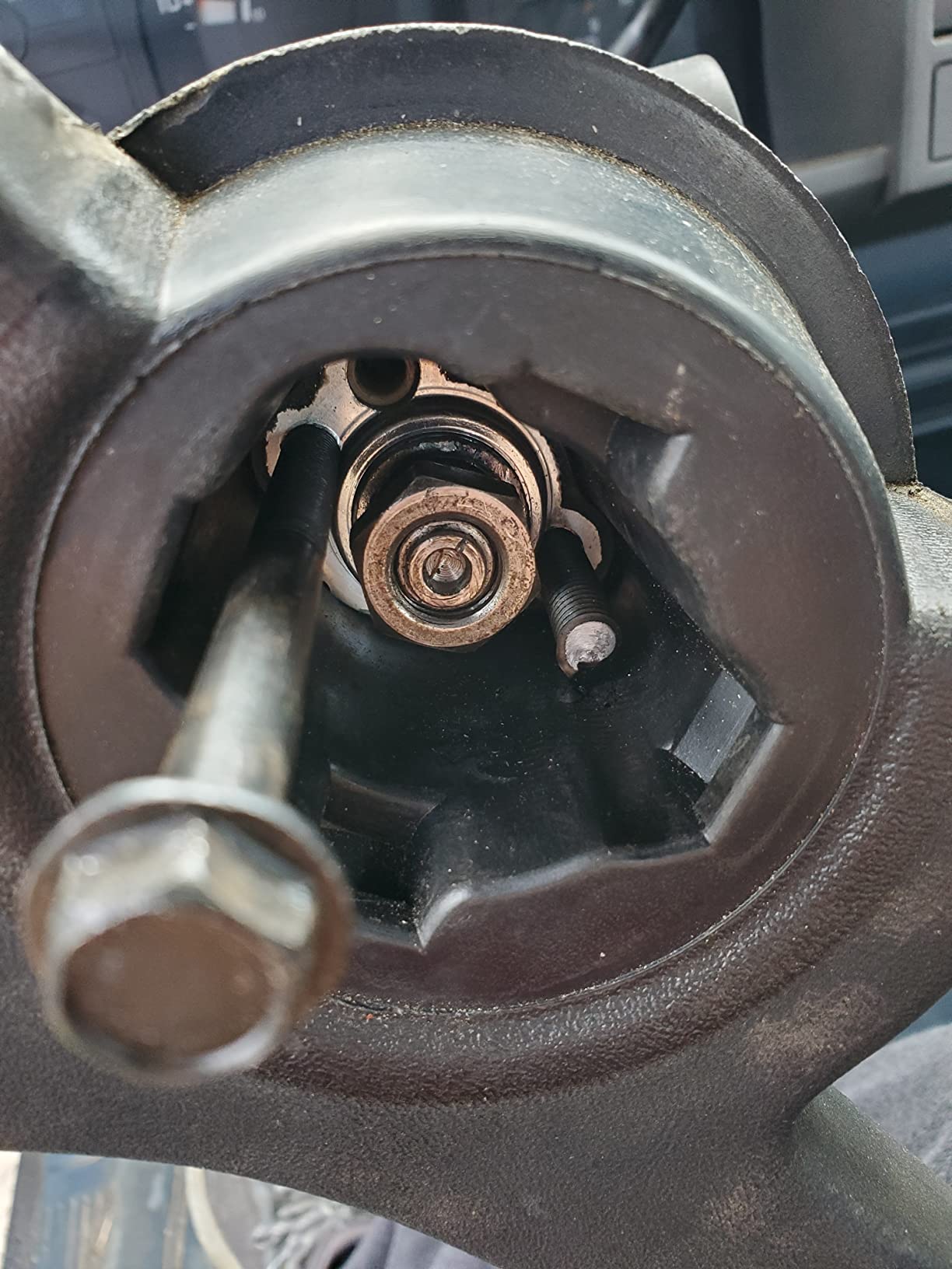 DASBET Automotive Car Steering Wheel Puller Compressor Remover Set | Steering Wheel Lock Plate Removal Tool Kit customer photo 2