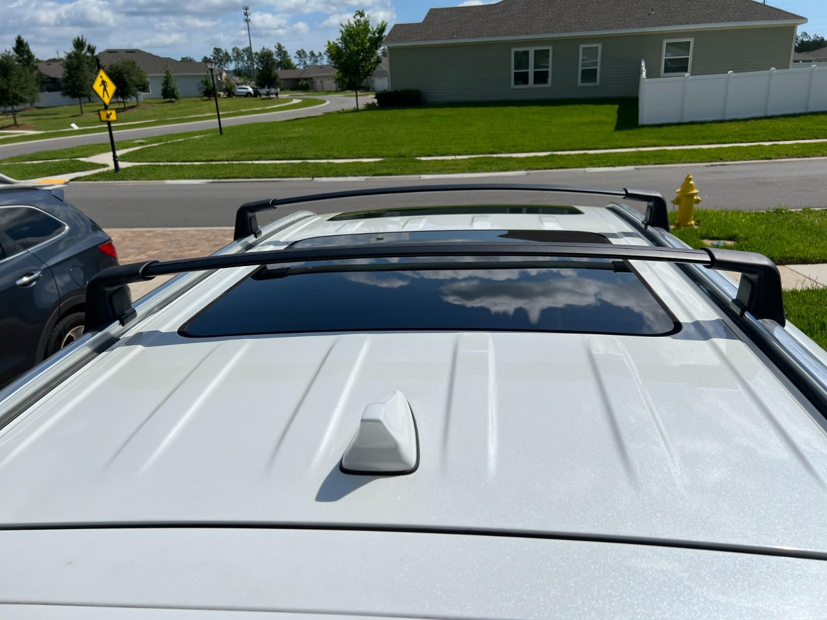 BRIGHTLINES Anti-Theft Crossbars Roof Racks Compatible with 2020-2025 Kia Telluride with Flush Side Rails for Kayak Luggage Ski Bike Carrier customer photo 2
