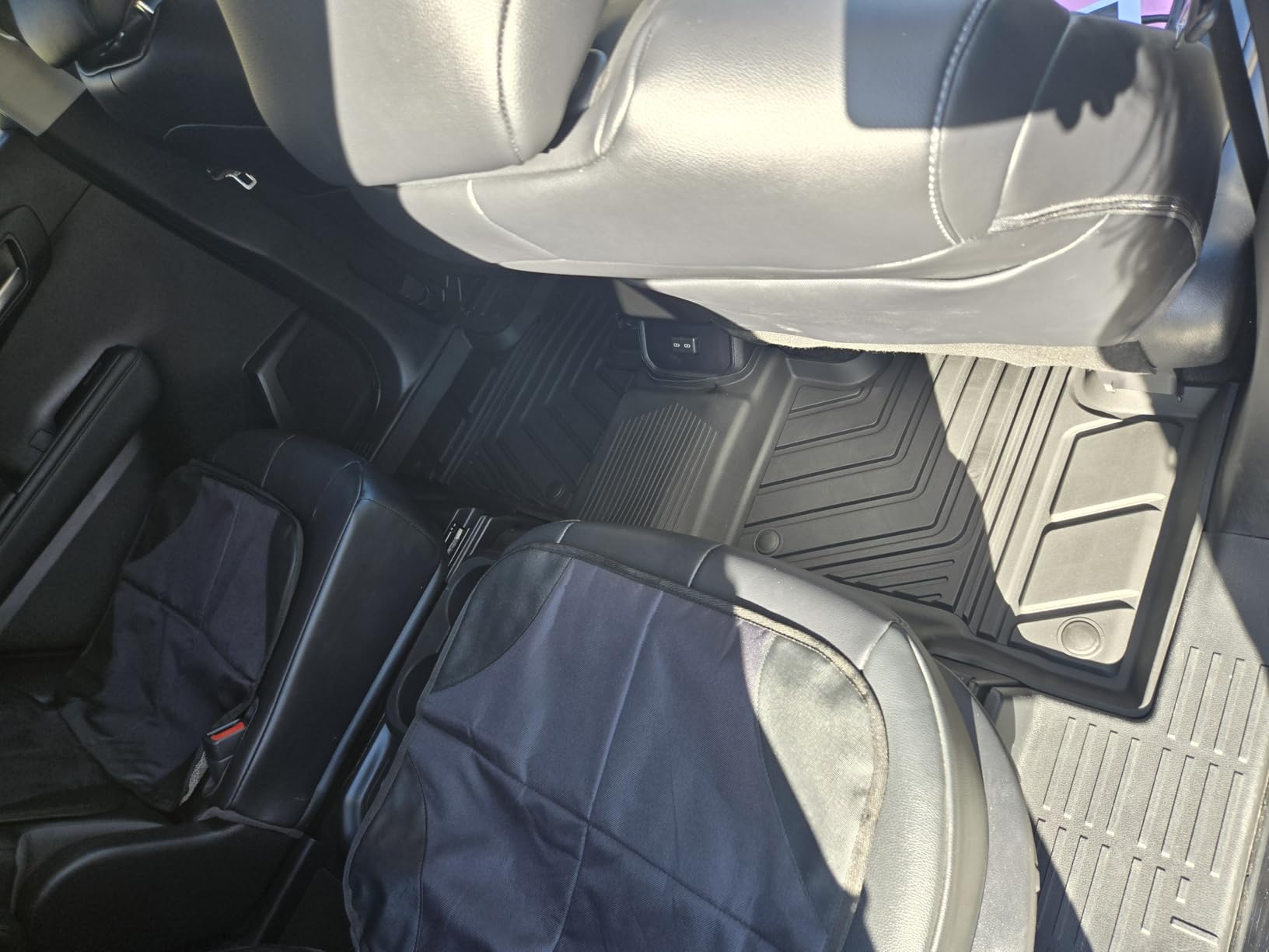 Bomely Floor Mats Compatible with 2020-2026 Toyota Highlander Cargo Liner Back Seat Cover Hybrid Fuel 2025 7 Seats Highlander Accessories (2020-2026,Floor Mats+Trunk Mat with Backrest Mat) customer photo 2