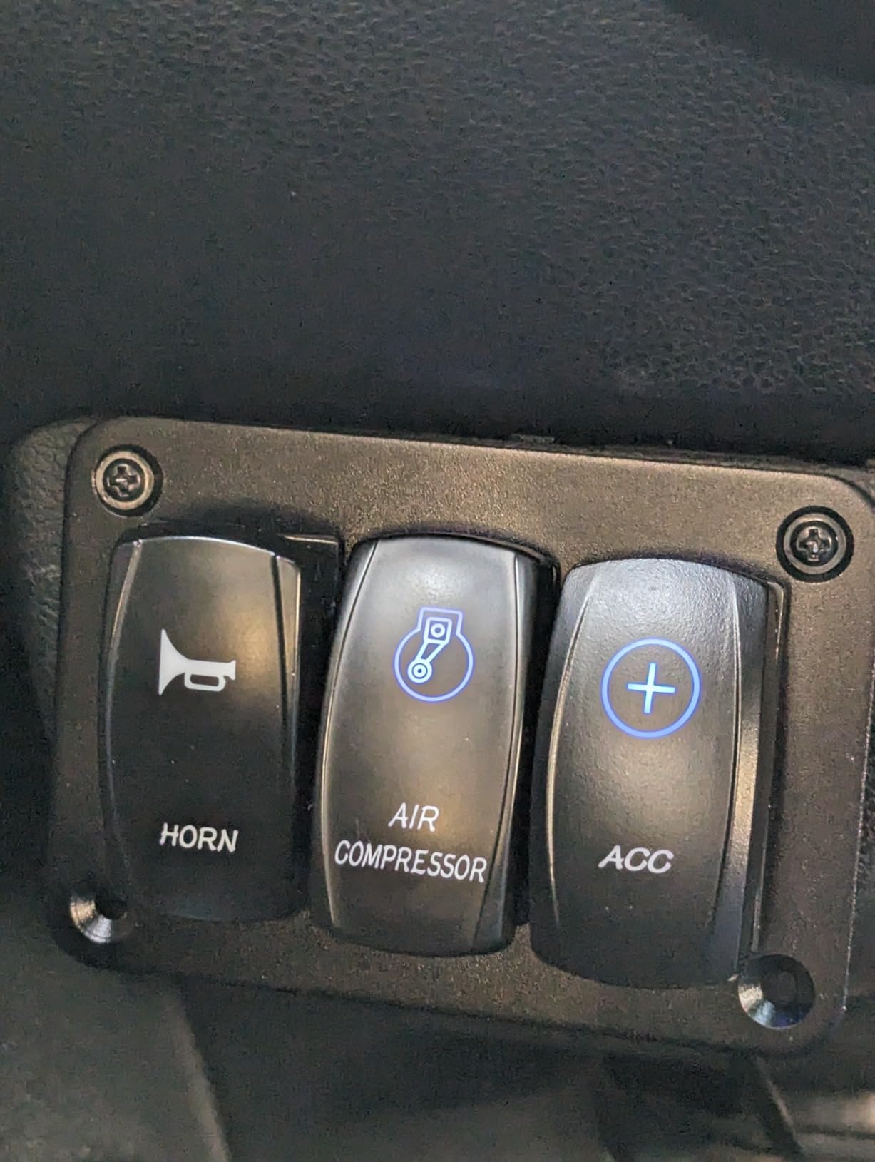 4 Way Rocker Switch Panel Housing Holder, Rocker Toggle Switch Panel Housing Bracket, Black Waterproof Anodized Aluminium Panel, with Screws for Car Marine Boat Truck RV SUV ATV UTV customer photo 1