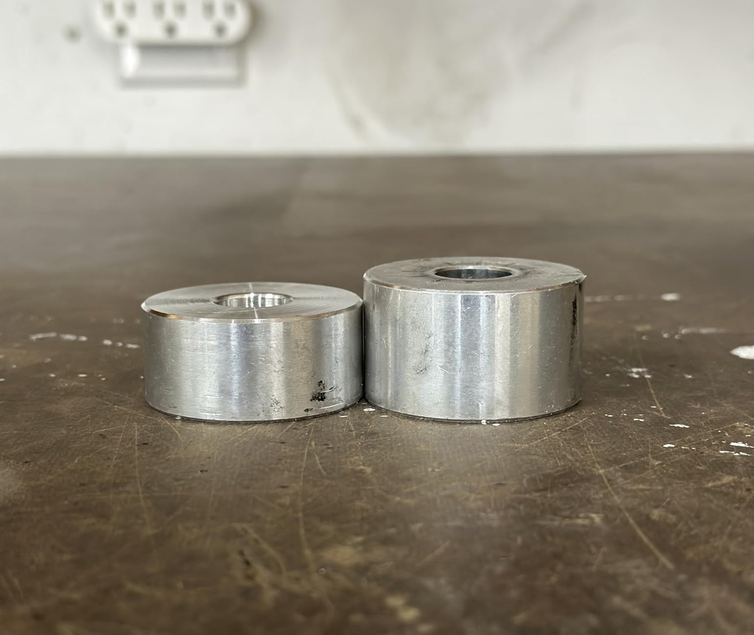 labwork Differential Drop Spacers Replacement for Chevy Silverado 2011-2019 Replacement for GMC Sierra 2500HD 2011-2019 customer photo 1