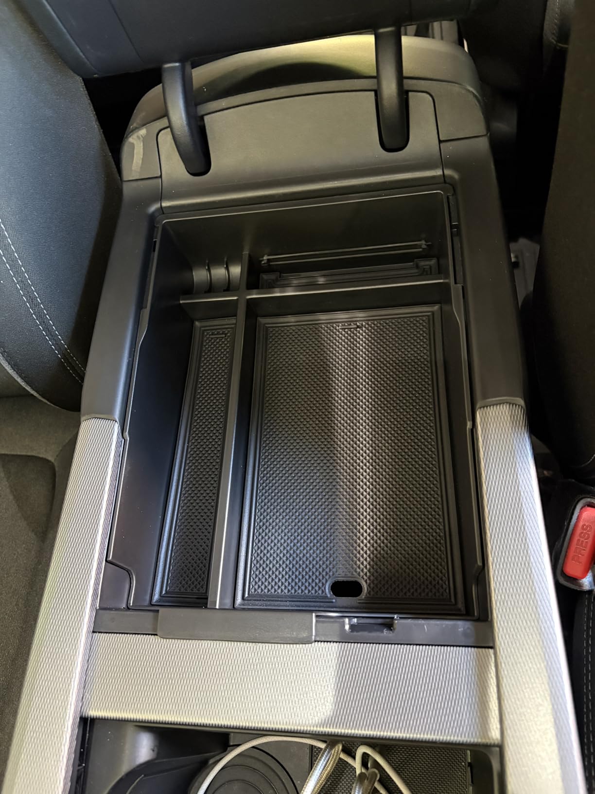SHAOHAO for 2024 2025 Hyundai Palisade Center Console Organizer Tray for 2023 2024 2025 Hyundai Palisade Accessories SE SEL XRT Limited Calligraphy Armrest Storage Box Insert Tray Palisade 2024 2025 customer photo 1