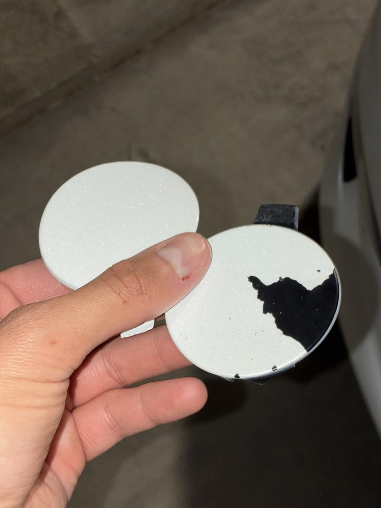 Front Bumper Tow Hook Cover Towing Eye Cap Fit for Tesla Model 3 2017 2018 2019 108417300E 1084173-00-E (White, Left Driver Side) Xinpinsai customer photo 2