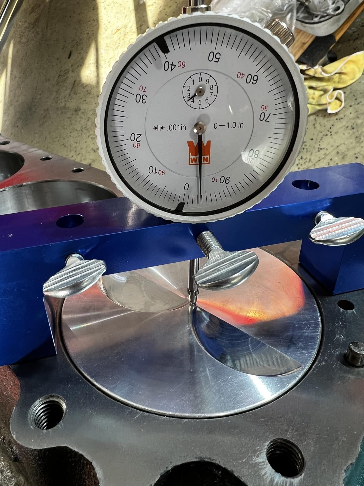 WEN 10703 1 in. Precision Dial Indicator with .001 in. Resolution customer photo 2