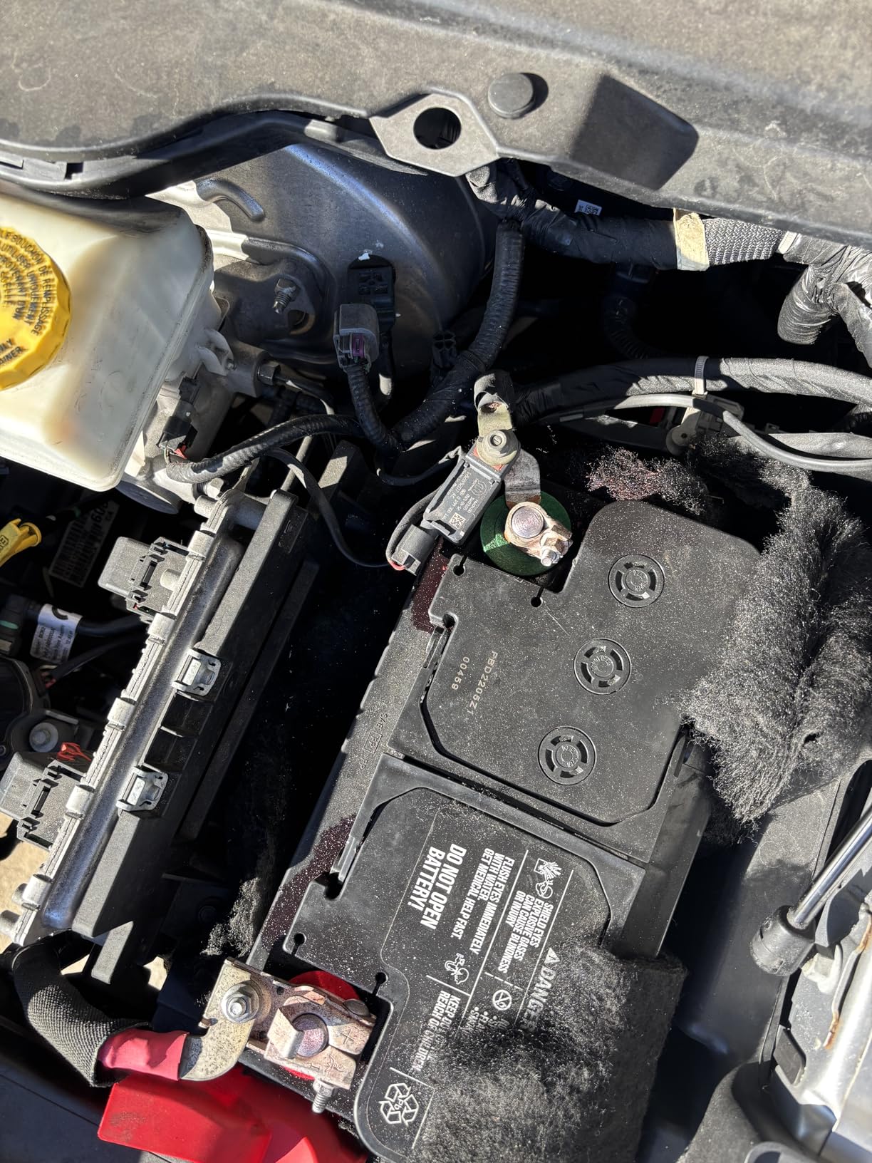 10 PCS Battery Terminal Anti Corrosion Washers Fiber, 5 Red & 5 Green Battery Terminal Protector customer photo 2