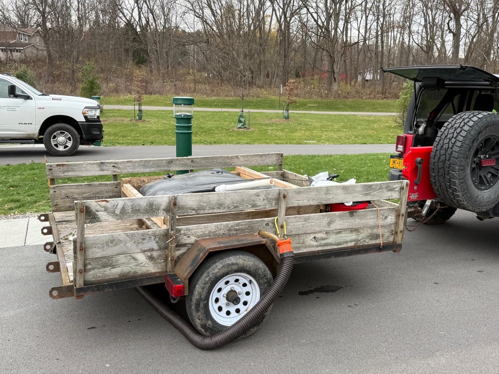 240 L/63.4 gal Water Bladder Storage Containers, Foldable Portable Water Tank Large Capacity Soft Water Bag, Drought Resistance, Fire Prevention, Emergency Water customer photo 2