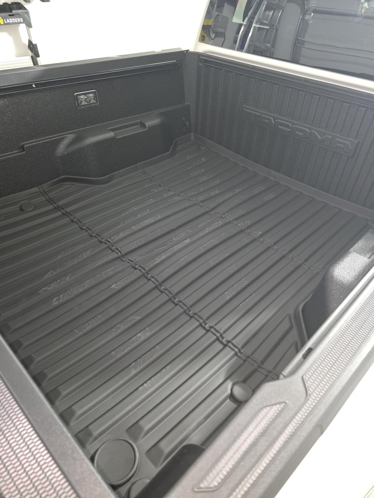 Cartist Cargo Liner Compatible with 2018-2024 Chevy Chevrolet Equinox/GMC Terrain All Weather Rear Trunk Mat 3D Waterproof Black TPE customer photo 2