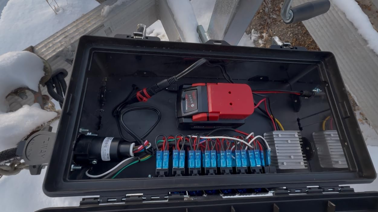 7 Gang Rocker Switch Panel Marine Boat Toggle Switch Panel Waterproof with USB Charger Voltmeter 12V 24V DC for Automotive Vertical UTV Truck customer photo 1