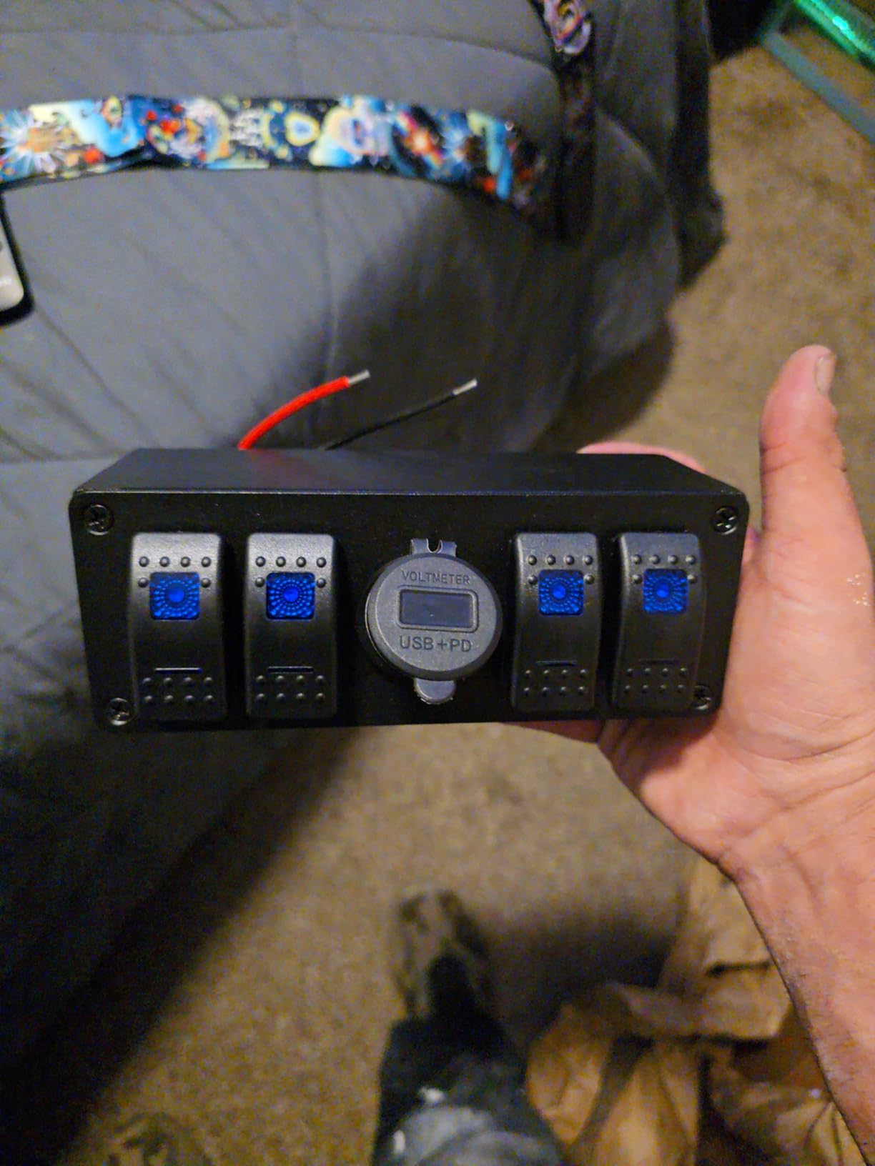 Joinfworld 6 Gang Rocker Switch Box Waterproof 12V SPST ON/Off LED Light Bar Switch Panel with Dual USB Outlet PD3.0 & QC3.0 Car USB Port for Boat Marine Automotive Car Truck RV UTV customer photo 2