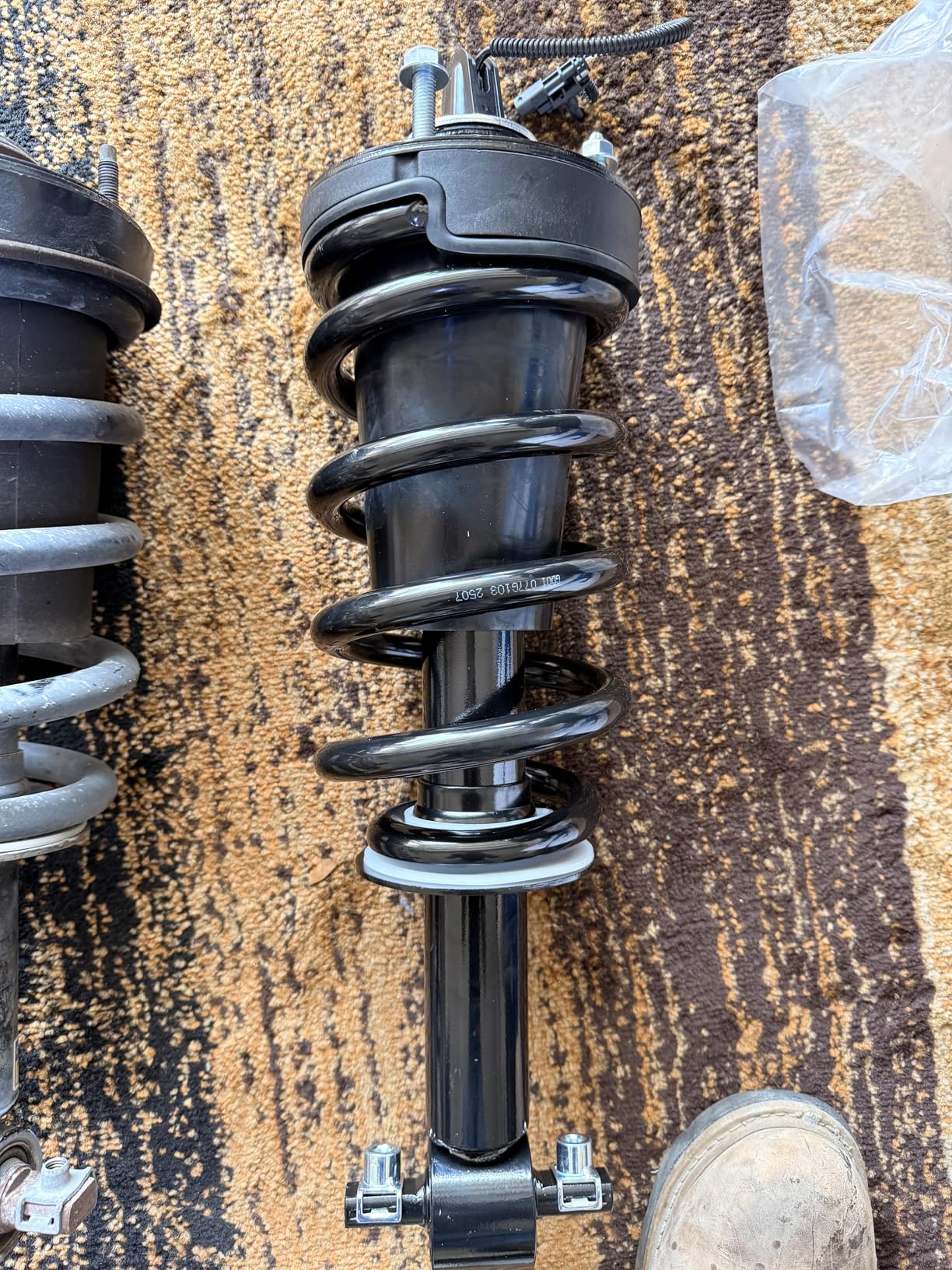 Detroit Axle - 2.5L 2pc Front Struts for 2012-2017 Toyota Camry, Struts & Coil Spring Assembly 2013 2014 2015 2016 Replacement Suspension Quick Install Ready Struts Shocks customer photo 2