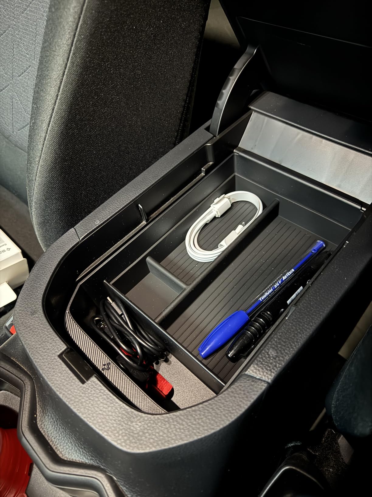 Spigen Console Organizer Tray for Hyundai Ioniq 5 2026 2025 2024 2023 2022 customer photo 2