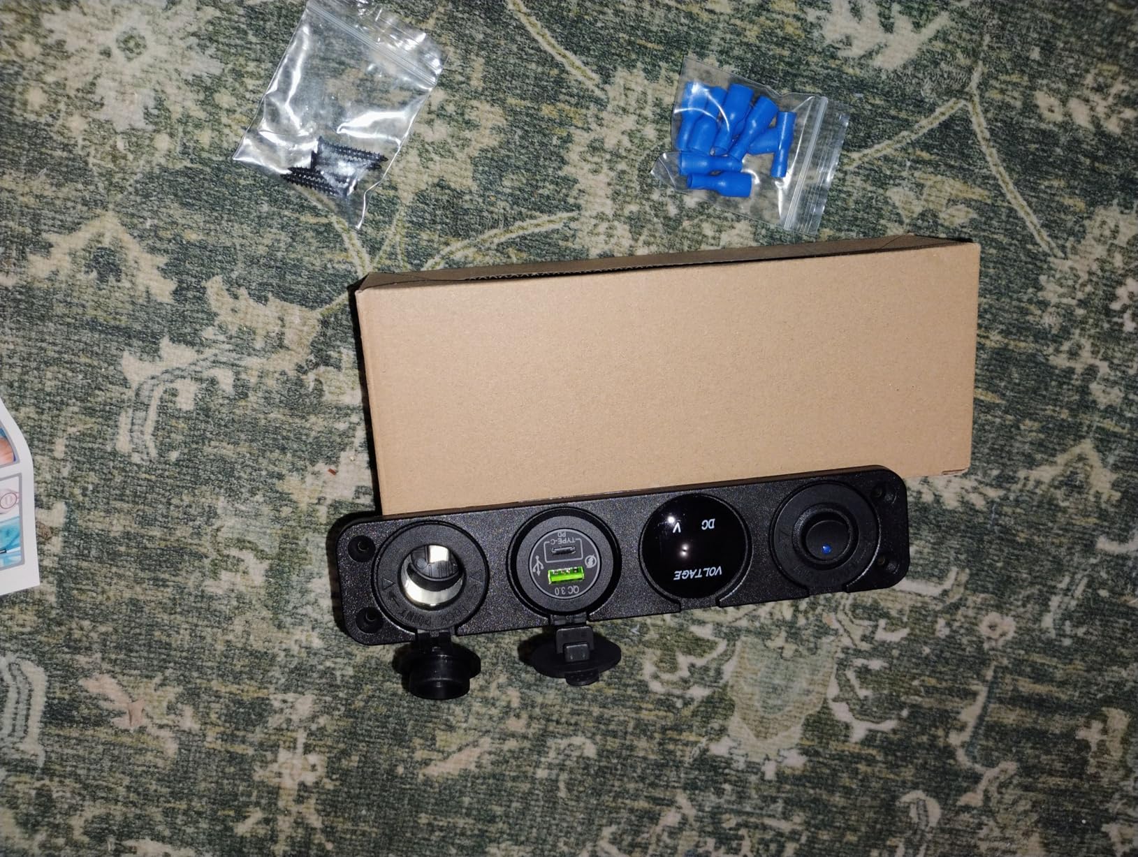 Nilight 4 in 1 ON/Off Charger Socket Panel PD Type C and QC 3.0 USB Power Outlet LED Voltmeter Cigarette Lighter Rocker Toggle Switches for Truck Car Boats RV customer photo 2