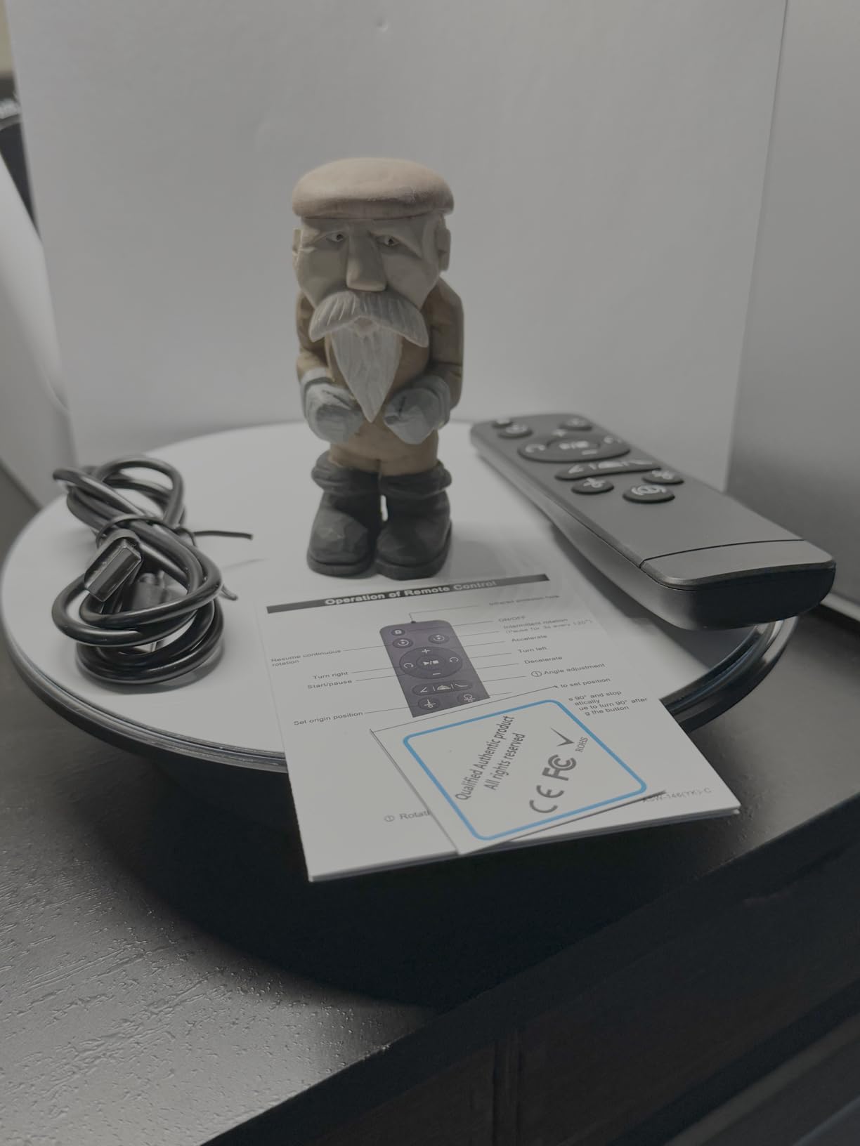 QINMAY 360 Degree Rotating Display Stand,360 Degree Photography Turntable with Remote Control,5 PVC Backgrounds,Battery/USB Power Supply for Photography Product Shows customer photo 1