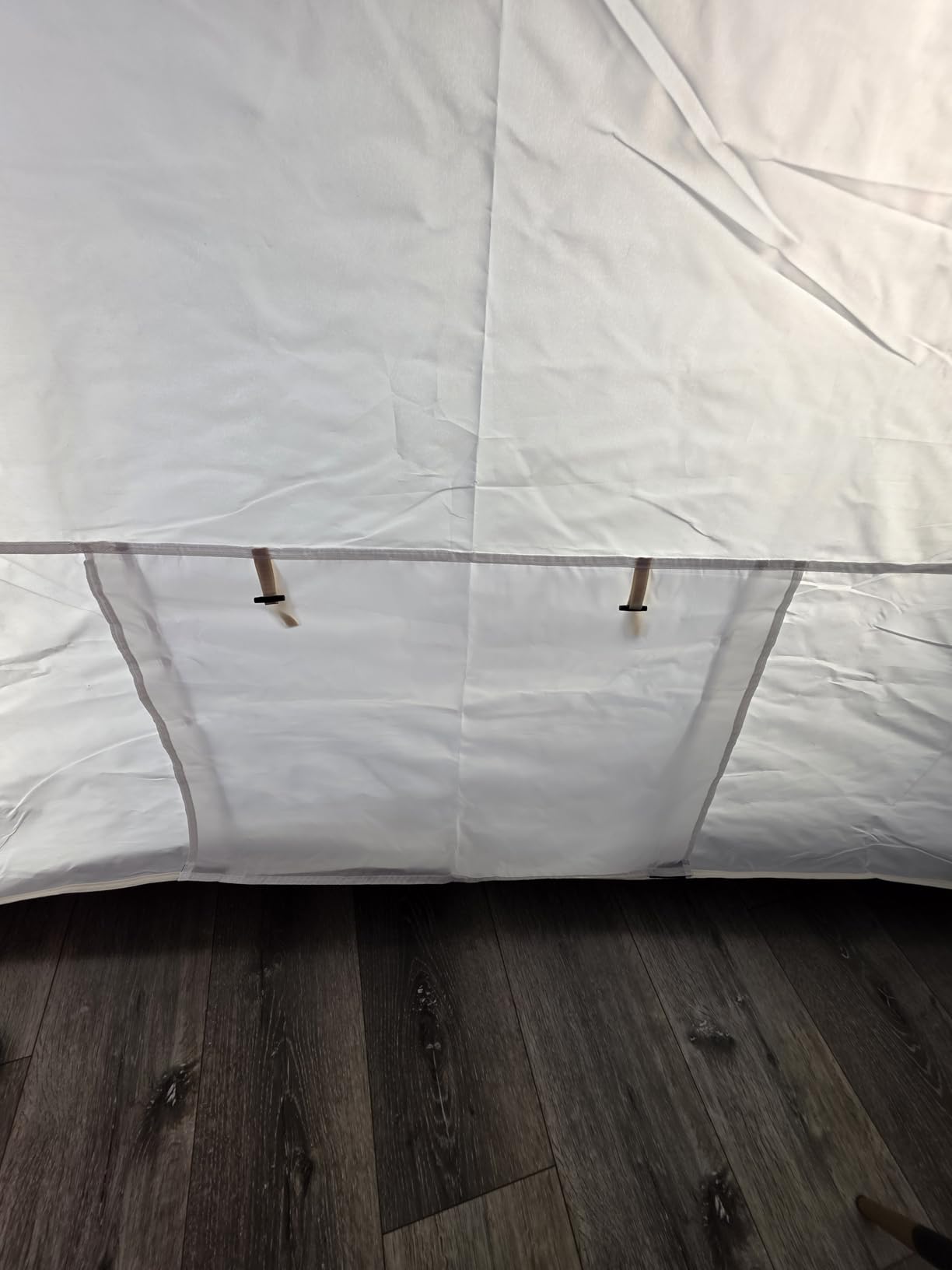 VEVOR Portable Paint Booth, 10x7x6ft Larger Spray Paint Tent with Built-in Floor & Mesh Screen & Windproof Hooks customer photo 1