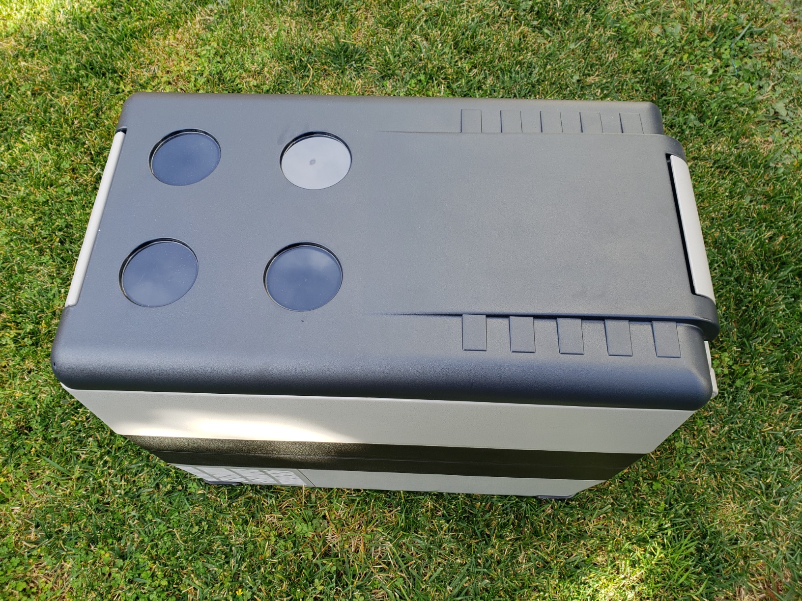 EUHOMY 12 Volt Refrigerator, 48QT(45L) Electric Cooler, 12V Fridge APP Control, 12V Cooler -4℉~68℉, Portable Freezer 12/24V DC 100-240V AC for Camping, Travel, Truck, Home customer photo 1