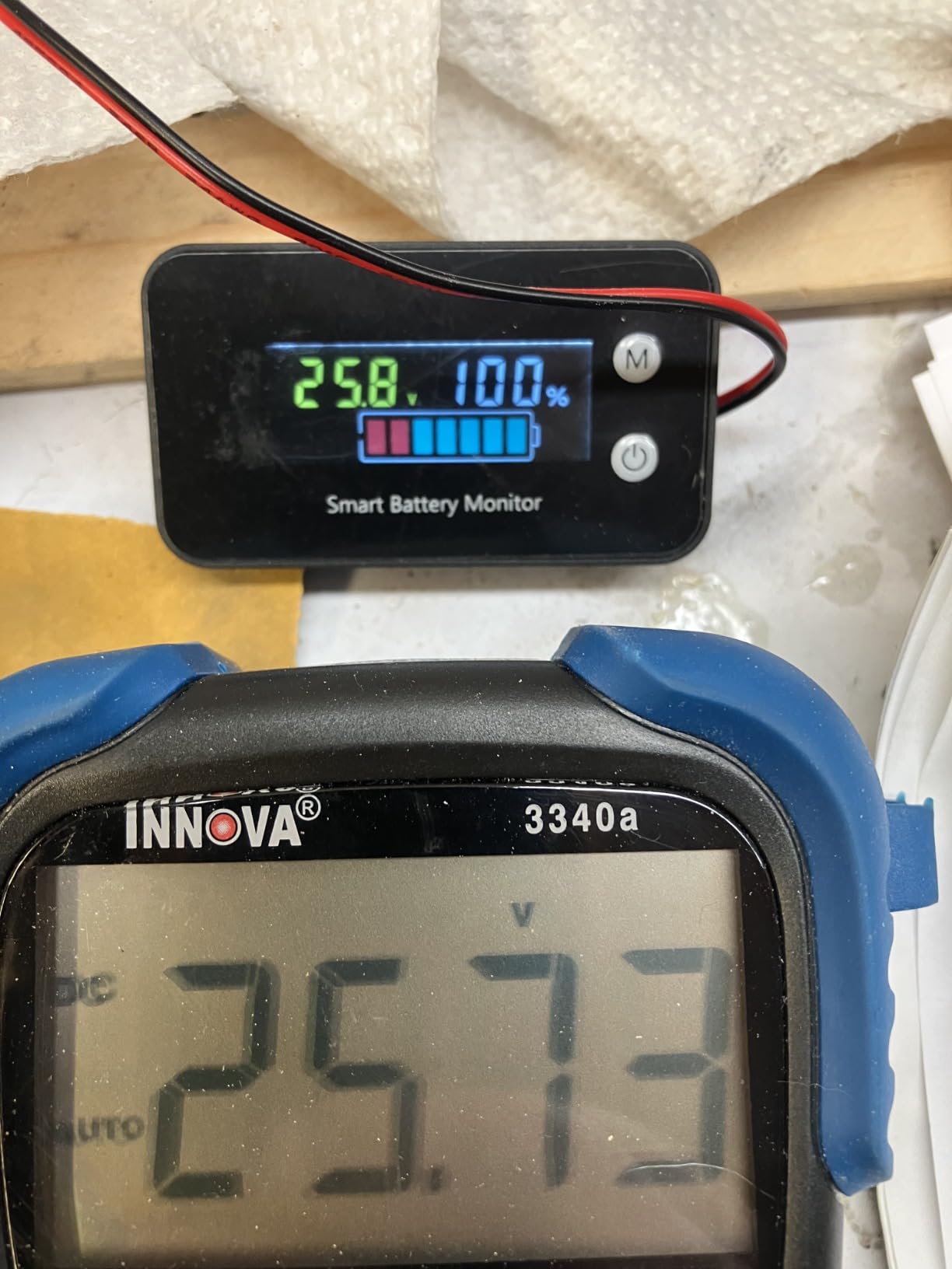 IPX7 Waterproof Battery Monitor with Bracket 7-100V,12v 24v 36v 48v 60v 72v Digital Display Battery Capacity Remaining Capacity Percentage Tester with Buzzer Alarm and Temperature customer photo 2