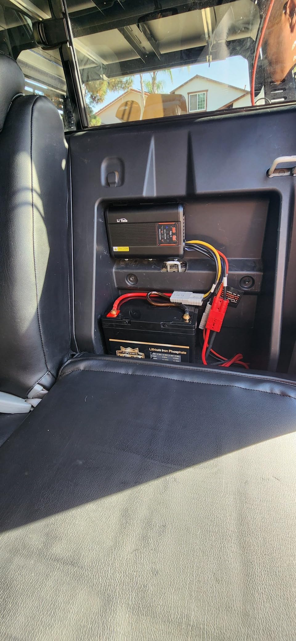 LiTime 12V 40A DC-DC Battery Charger with MPPT Solar Controller, Dual Input Smart Charger for 14.6V LiFePO4 Lithium Batteries customer photo 1