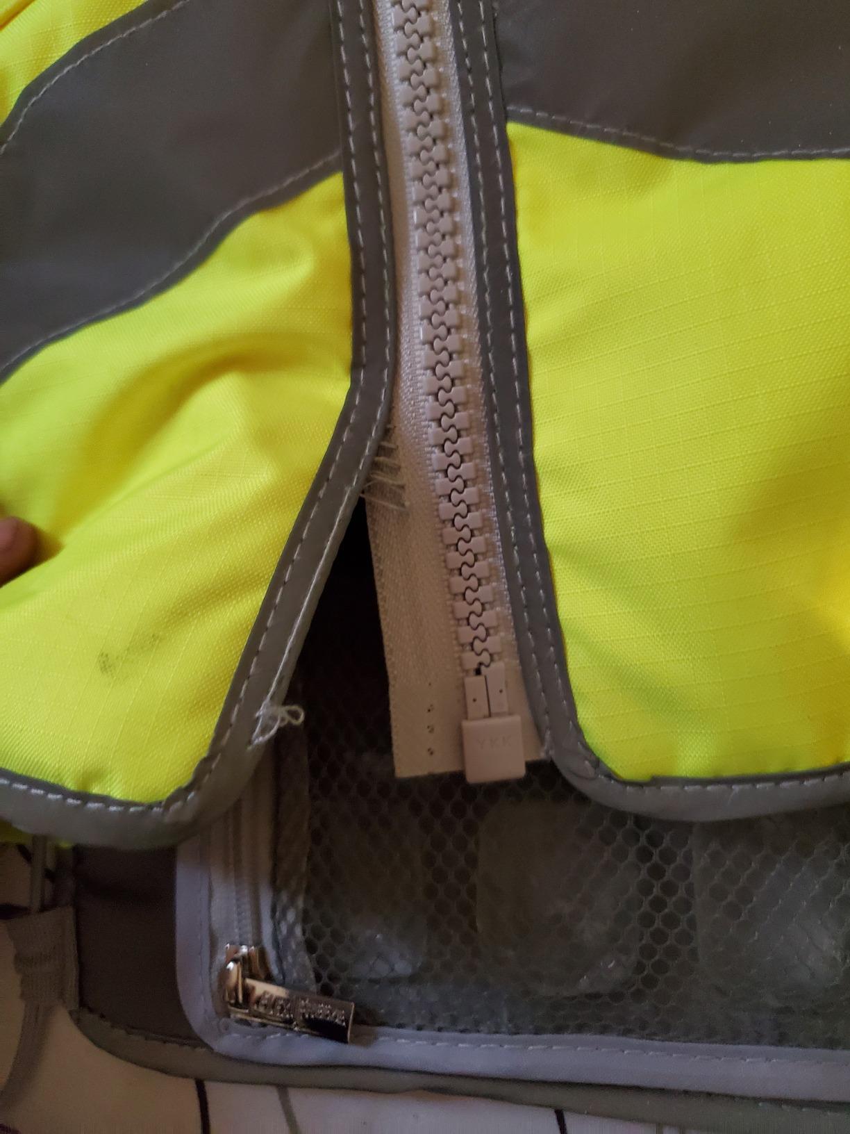 FlexiFreeze Professional Series Ice Vest customer photo 2