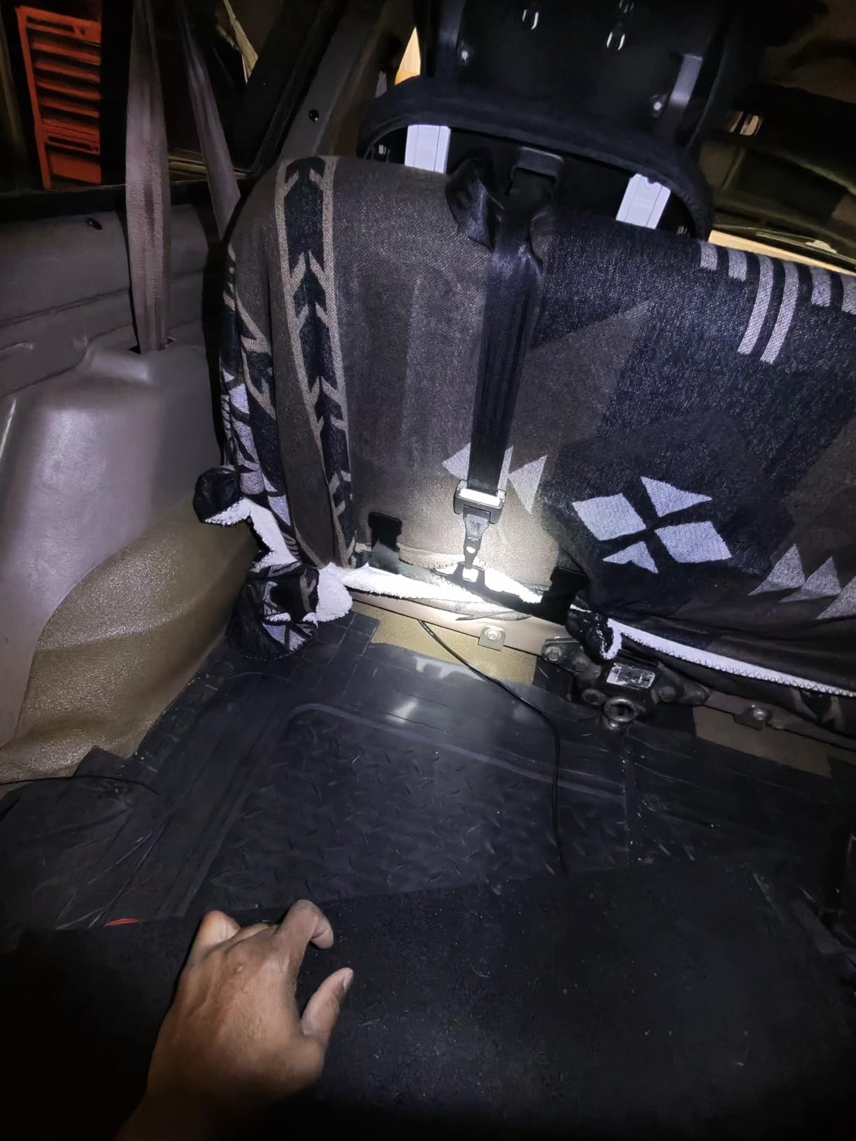 Car Seat Latch Anchor Kit - Converts Older Cars to ISOFIX Compatibility Interface, Child Safety Car Seat Adapter Tether Bracket Mount for Vehicles Heavy-Duty Steel Easy Install customer photo 1