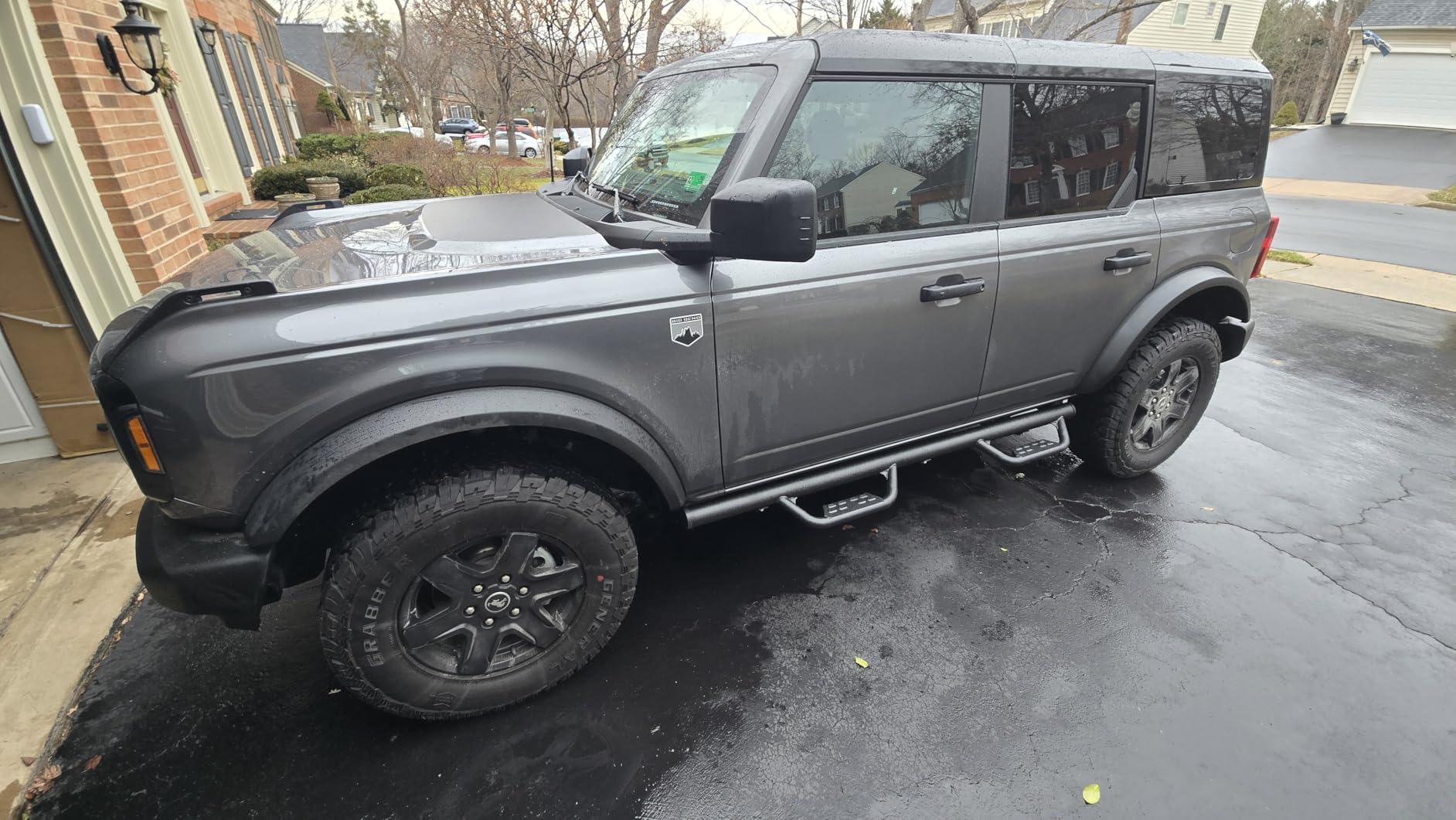 Running Boards Step Bars Compatible with 2021-2026 Ford Bronco 4 Door SUV. Black Side Steps Step Bars Rock Sliders. Truck Running Boards Made with Carbon Steel customer photo 2
