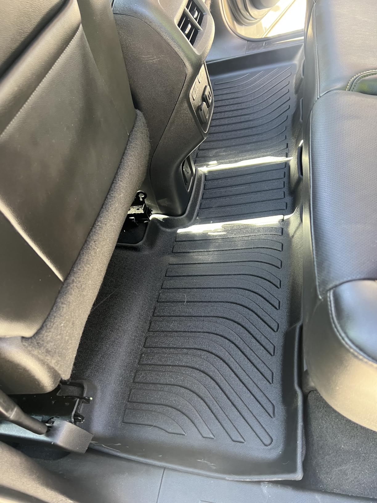 HAFIDI All Weather Cargo Liner for GMC Terrain 2018-2024/Chevrolet Equinox 2018-2024 Custom Fit Automotive Car Trunk Mat Accessories - Black customer photo 2