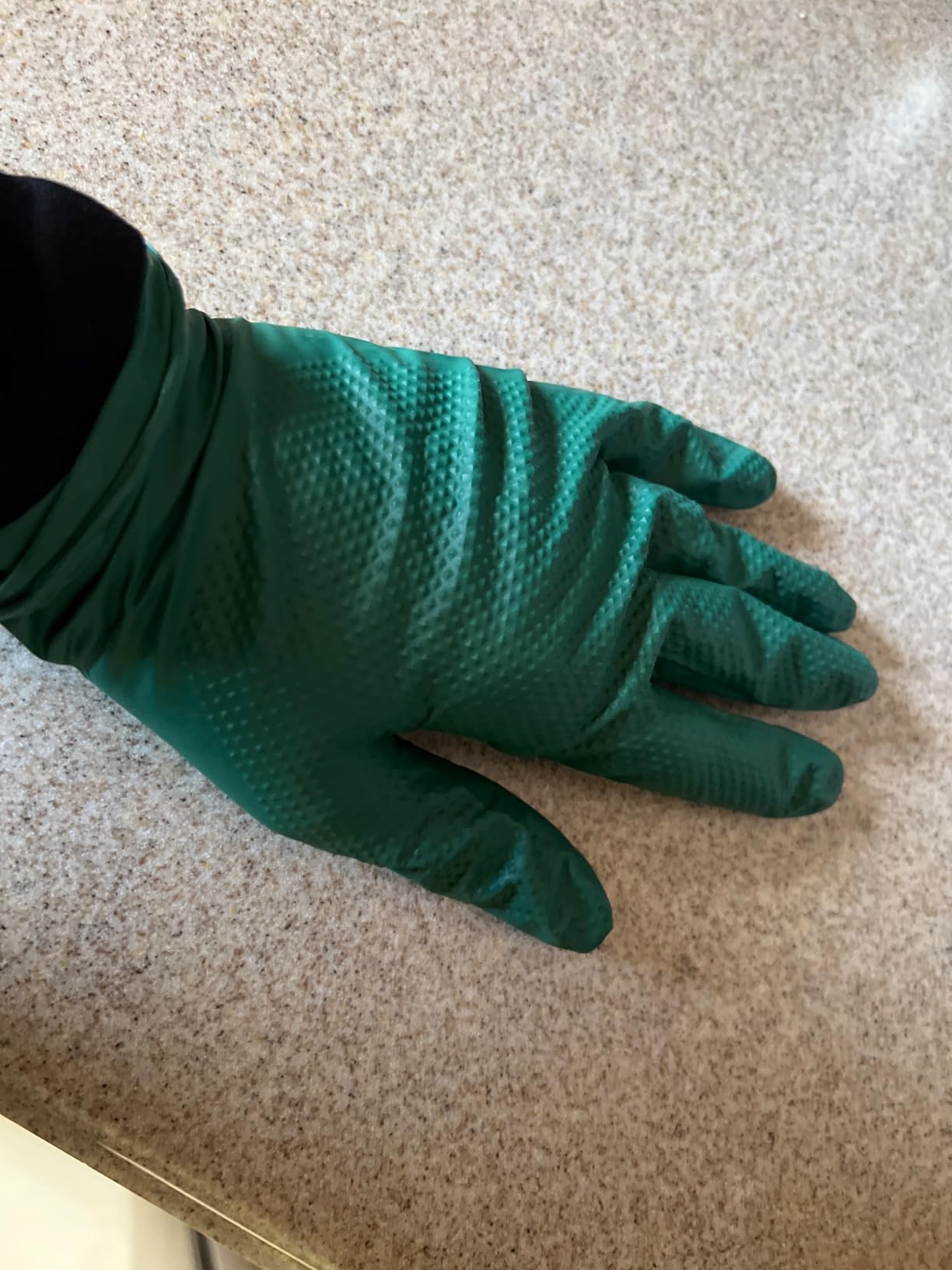 WECARE 8 Mil Nitrile Gloves - Heavy Duty Mechanic Gloves, with Diamond Grip - Powder and Latex Free Disposable Gloves customer photo 1
