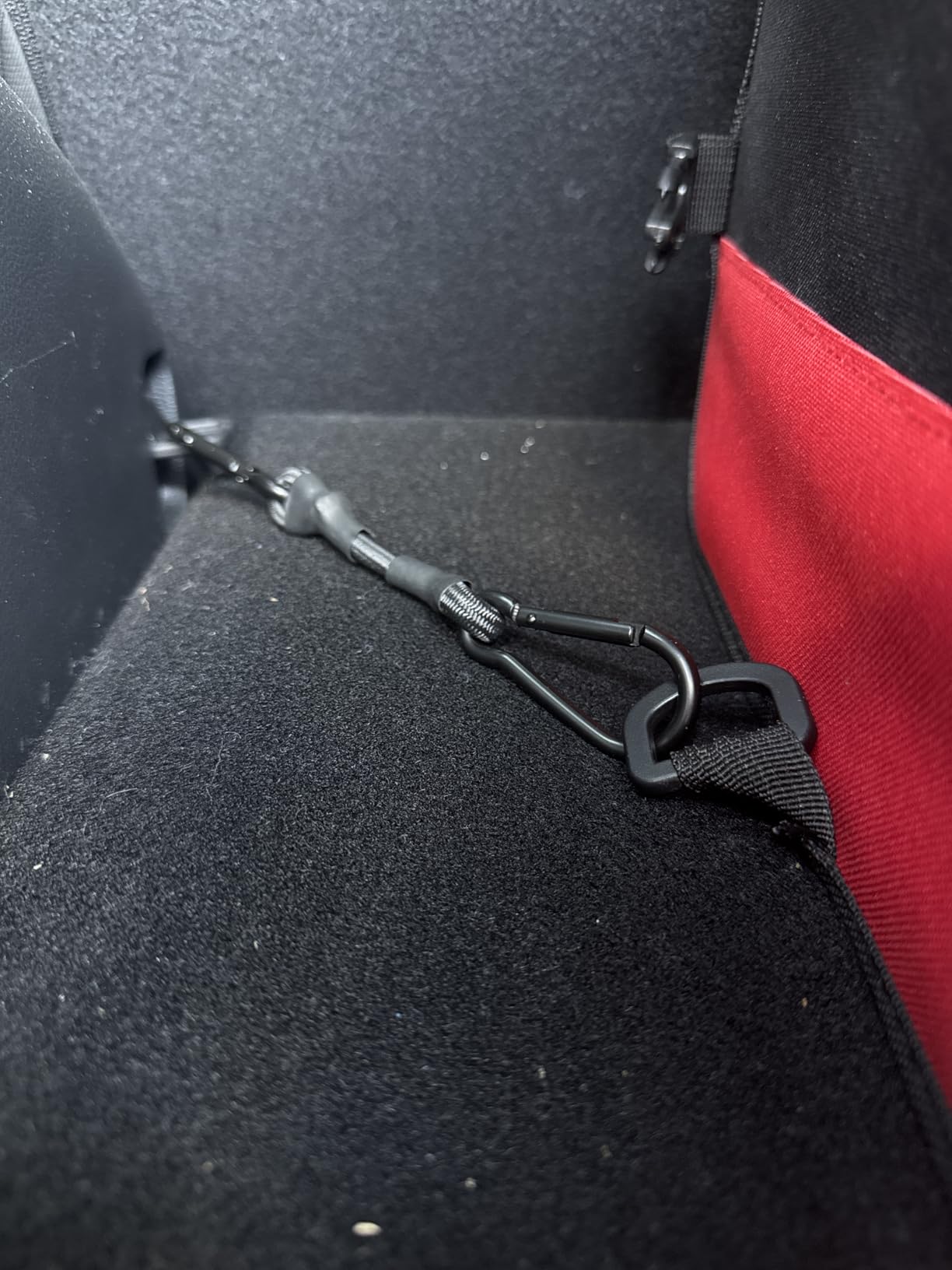 Lucky Straps Tailgate Net for Pickup Truck Bed, 60'' x 18'' Heavy Duty Tailgate Cargo Netting for Full Size Truck, Easy-to-use Tailgate Mesh for Chevrolet, Ford, Toyota, GMC, Jeep (Black) customer photo 2