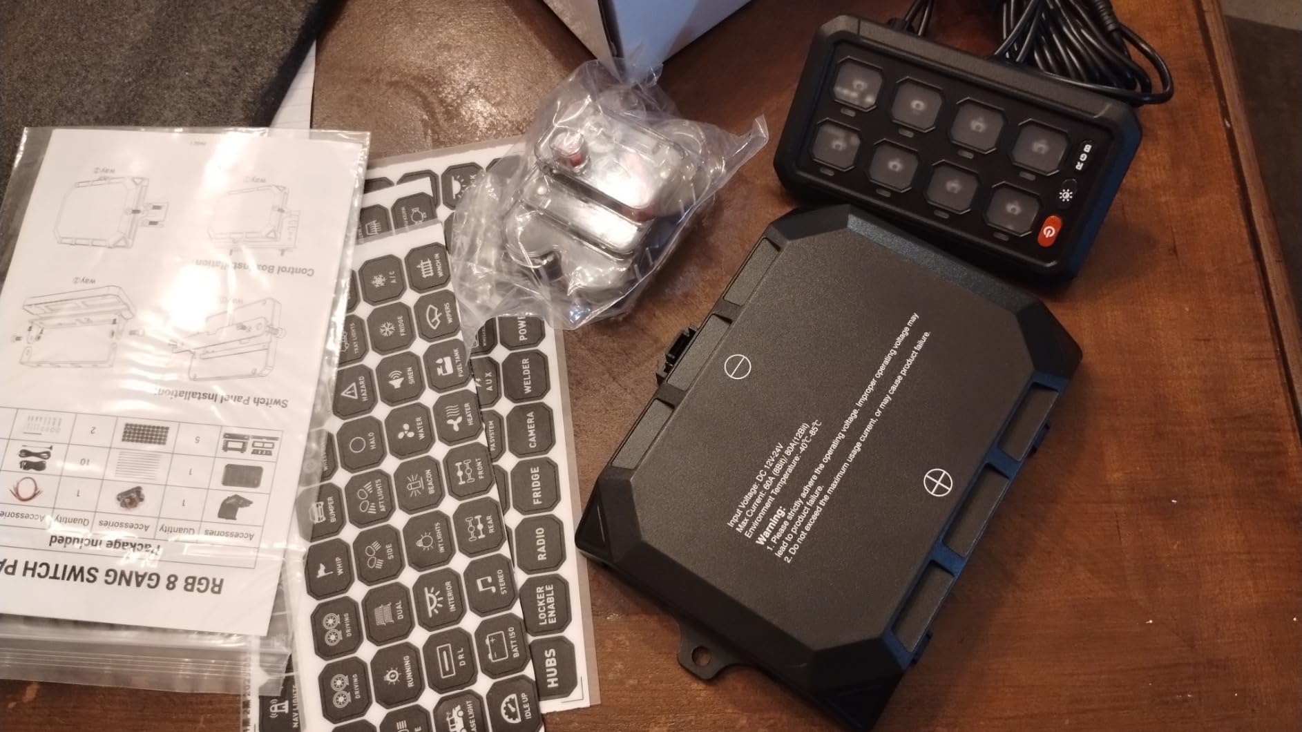 BUMBEE 8 Gang Switch Panel RGB 5-Level Brightness Switches, Multifunction Toggle Switch Box Circuit Control Relay Momentary, High Power 3 Silicone Button for Cart Car Truck SUV RV Offroad Marine customer photo 1