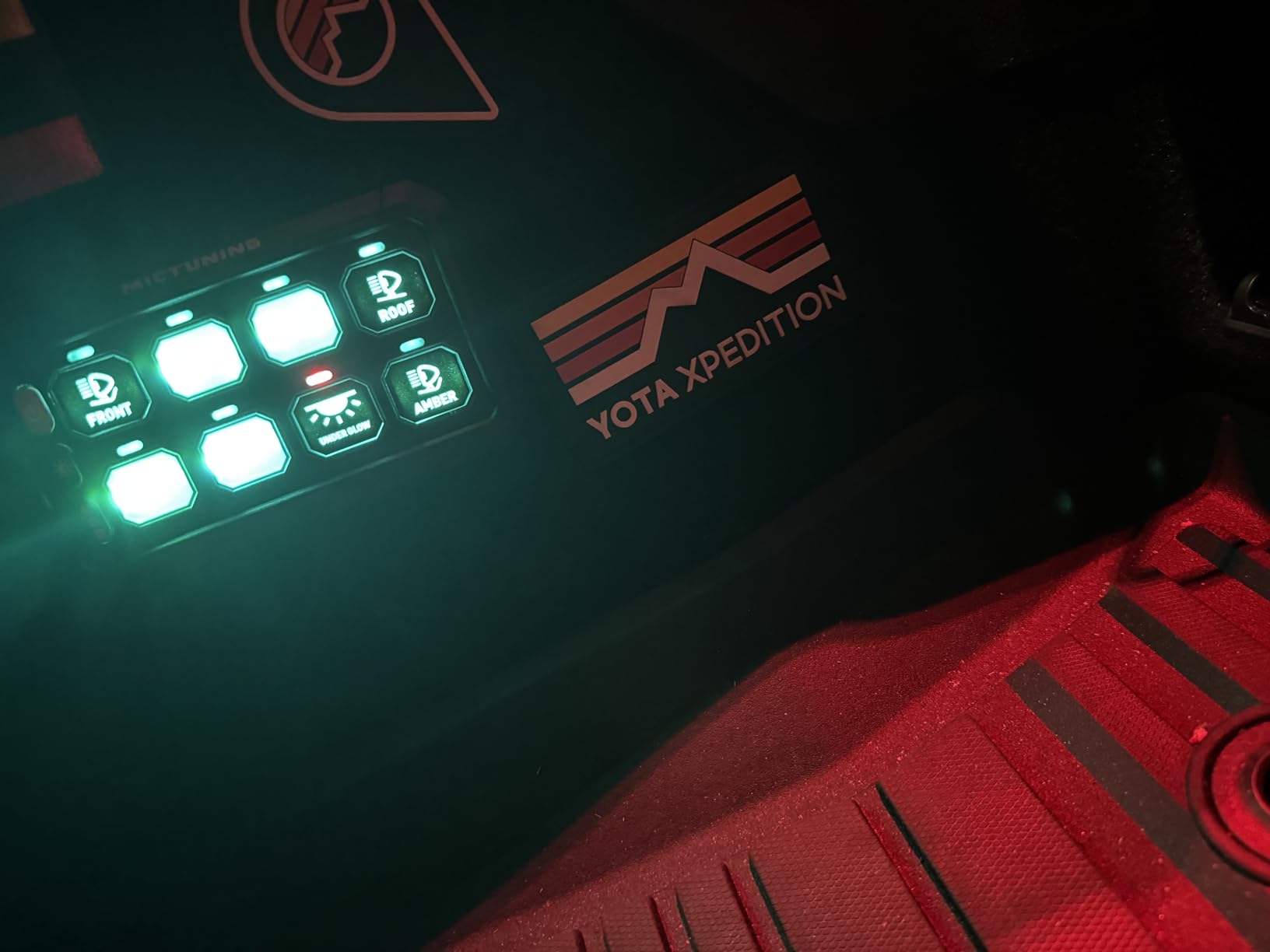 MICTUNING P1s-APP 8 Gang Switch Panel with APP Control, High Power Adjustable Strobe Speed 6 Level Brightness Toggle Momentary Pulsed Circuit Control Relay System Box for Truck Offroad, 2-Year Warranty customer photo 1