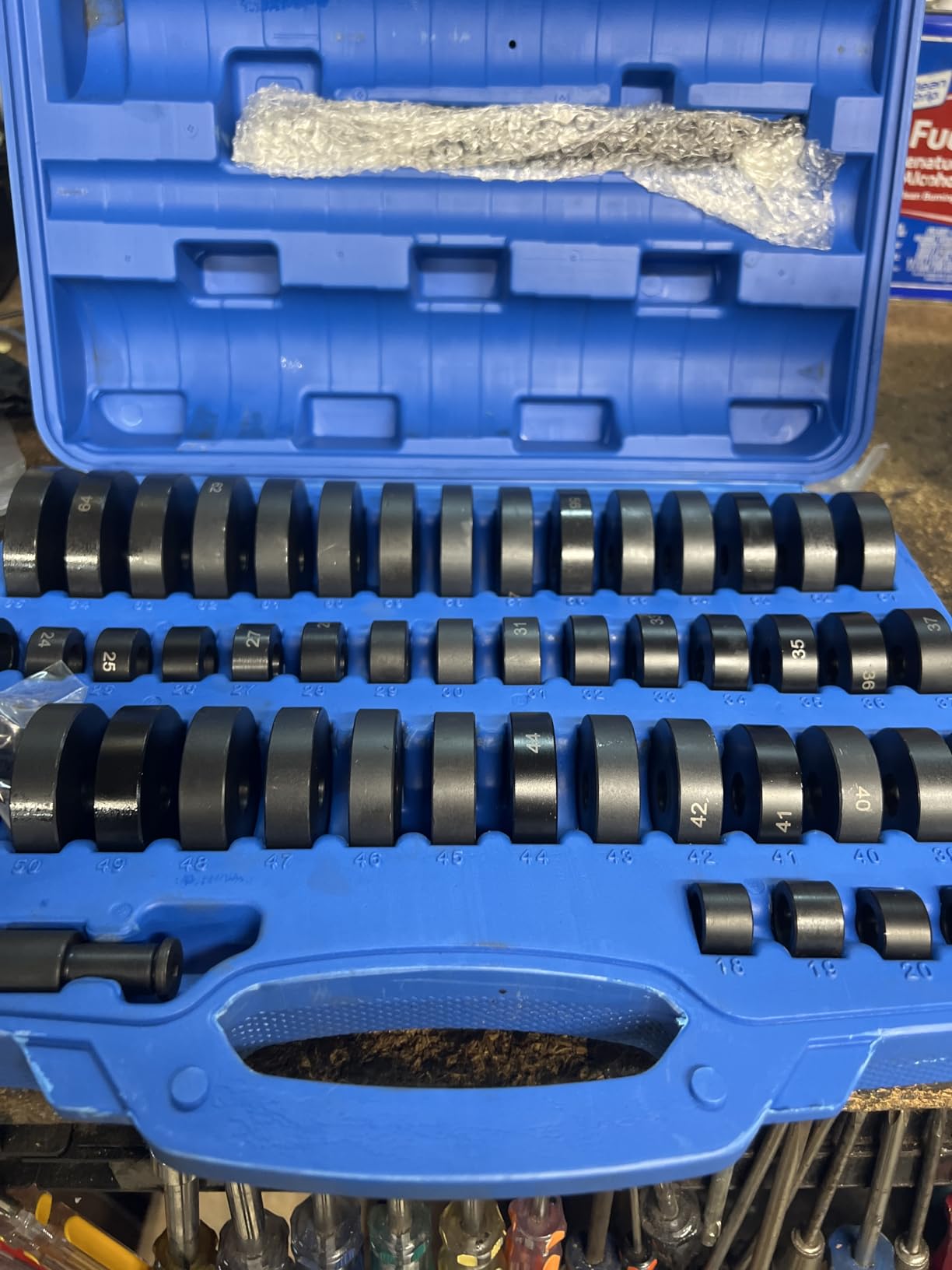VEVOR 52PCS Custom Bushing Bearing & Seal Driver Set, Transmission Wheel Axle Bearing Race, Seal Driver Installer Remover customer photo 1