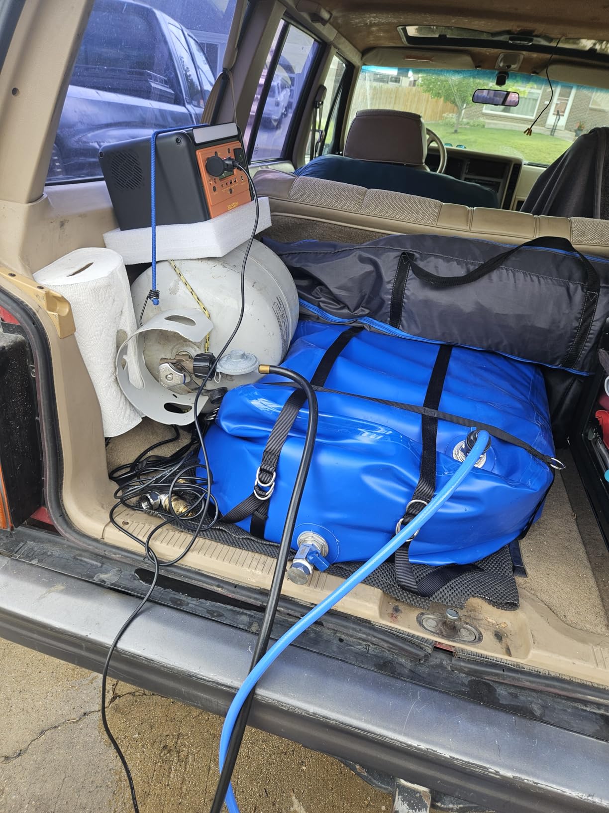 TPU Water Storage Bladder, 35 Gallon Portable RV Fresh Water Tank, Food Grade BPA Free Collapsible Flexible Container for Drinking, Camping, Irrigation & Emergency-Hurricane, Drought, Fire (3/4