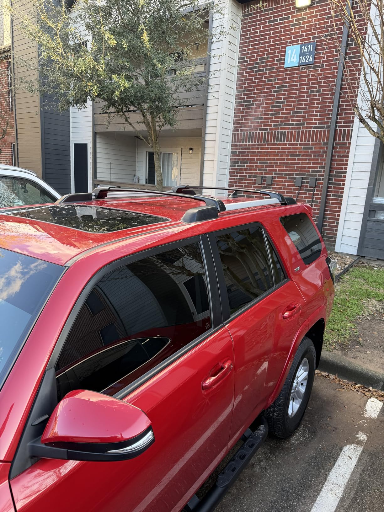 FengYu 330lbs Heavy Duty Lockable Roof Rack Cross Bars Compatible with Subaru Forester 2014-2026 (not for Wilderness), Aluminum Roof Rails Crossbars Rooftop Cargo Bars Black Luggage Racks Carrier customer photo 2