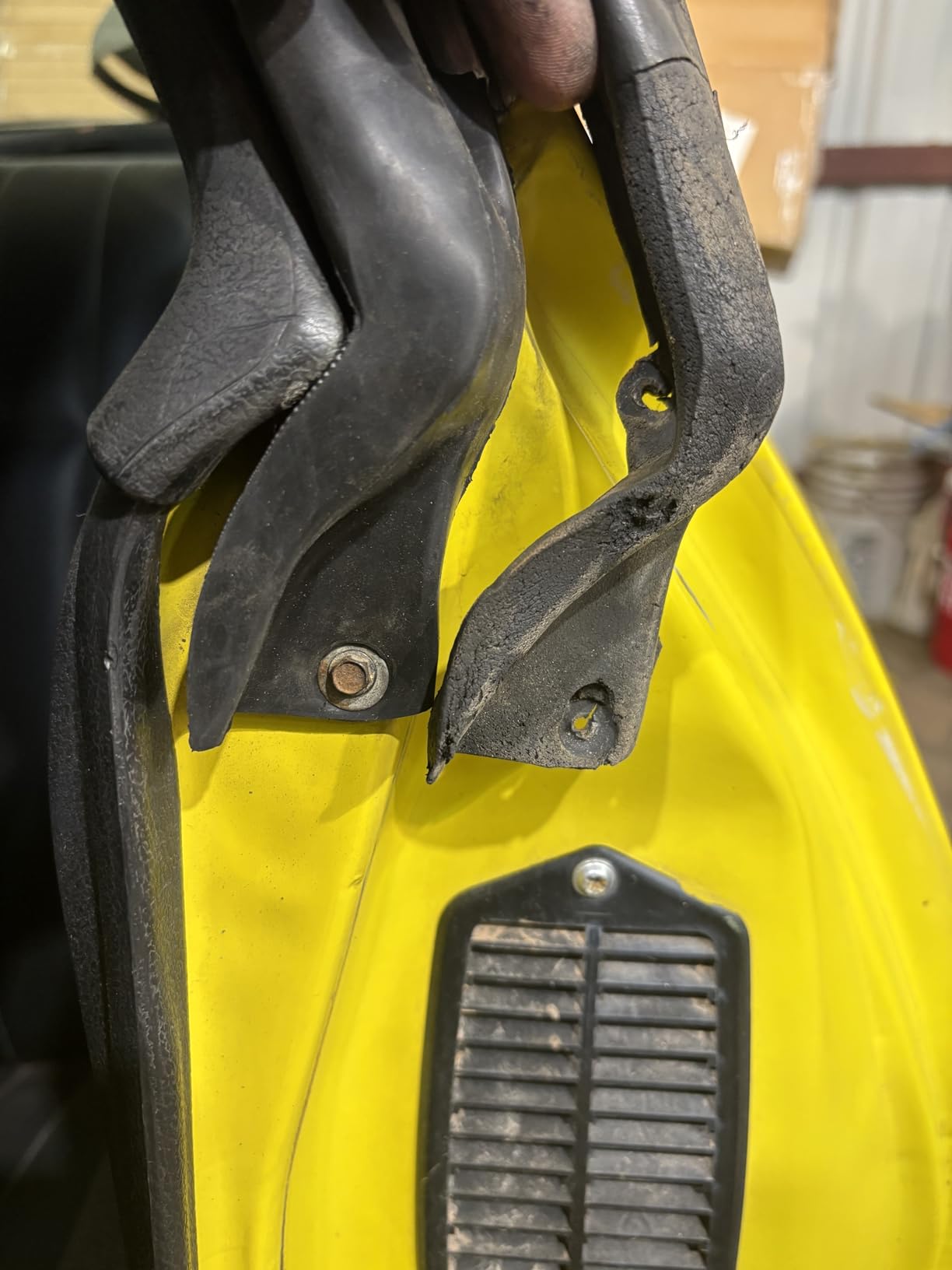 HOLDWELL 9Pcs Weatherstrip Seal Kit Door Window Sweep Roofrail Trunk for 1970-1981 Chevrolet Camaro Pontiac Firebird customer photo 1