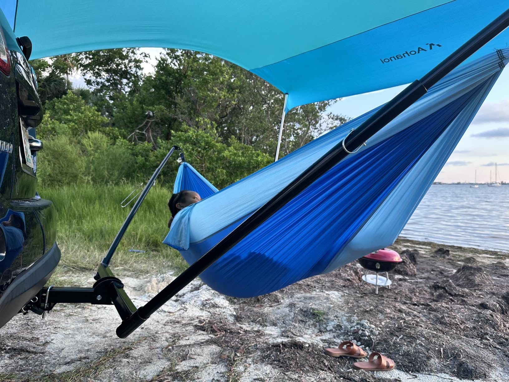 Hitch Mount Hammock Stand - Includes Parachute Nylon Hammock & Storage Bag - for 2'' Receiver, Fits Class III & IV Heavy Duty Trucks, for Camping, Outdoor, Travel (350lbs Weight Capacity) customer photo 2