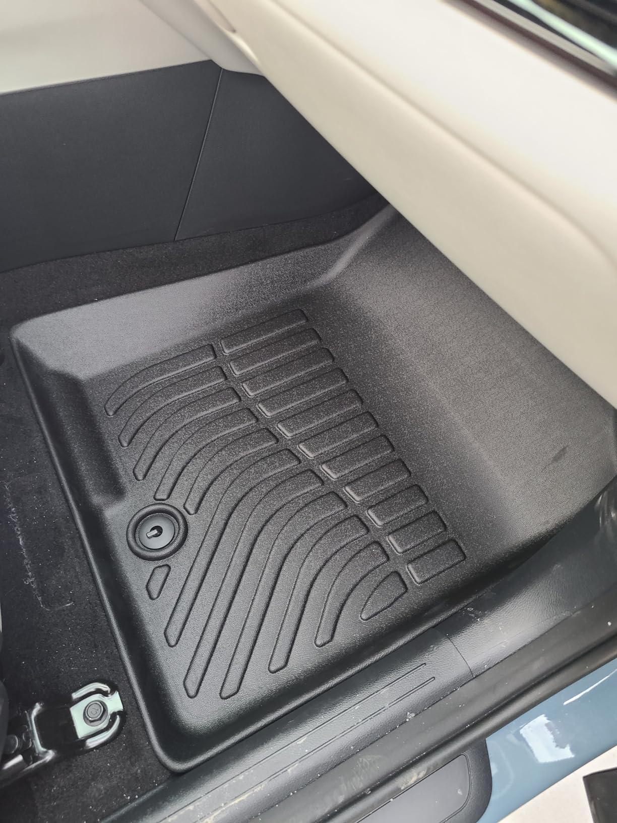 Auxko All Weather Floor Mats Fit for Kia Sorento Gasoline(6/7 Seat) 2021-2025 2026 TPE Liner Sorento 2021-2025 2026 Accessories Set All Season Odorless Anti-Slip Floor Mats customer photo 2