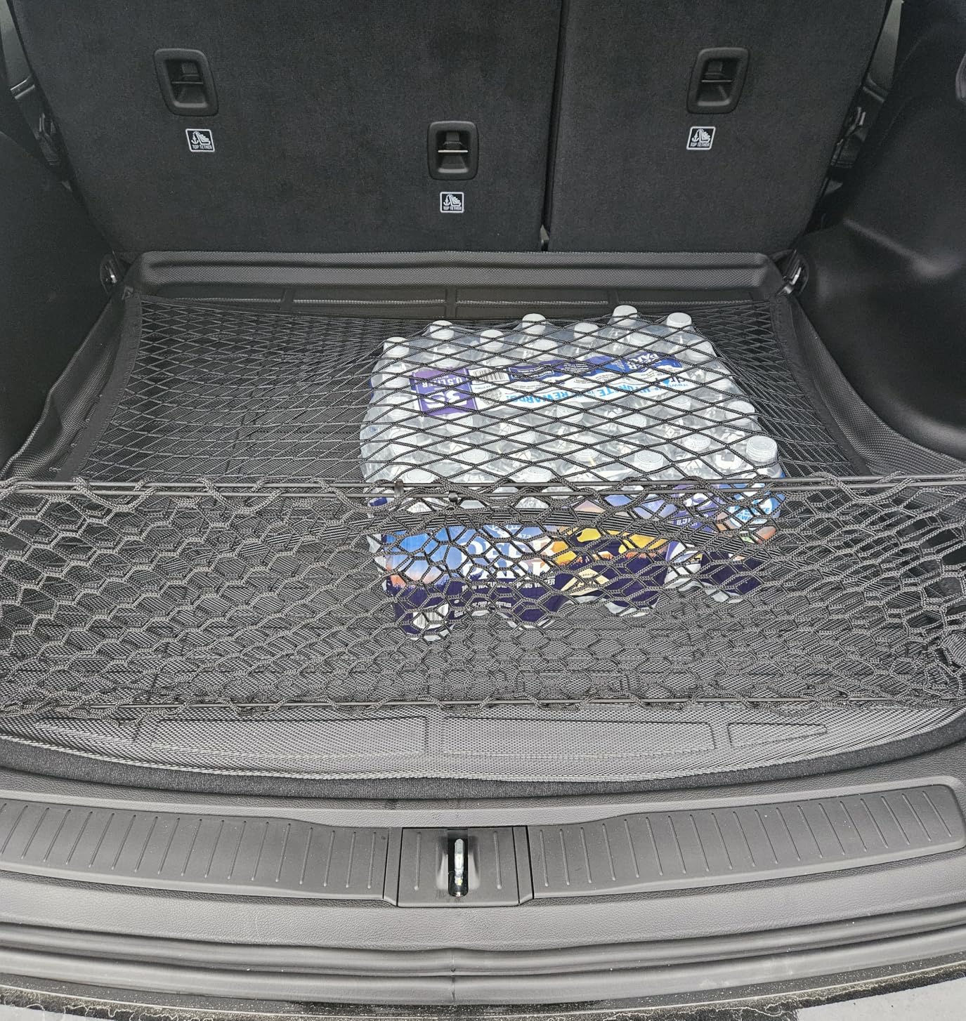 Cargo Net for SUV Car Trunk Net Organizer with ABS Hook Elastic Storage Mesh Nets 31.5 x23.6 inches Stretch to 70.8 x 47.2 inches for Pickup Trucks Tailgate Netting Accessories customer photo 1