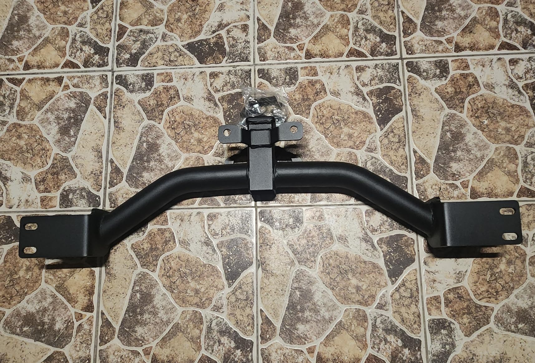 LOCAME Class 3 Trailer Hitch Compatible with GMC Acadia 2007-2017 (Include 2017 Limited), Chevrolet Traverse 2009-2017, Buick Enclave 2008-2017, 2-Inch Heavy Duty Rear Towing Receiver, Powder Coated customer photo 1