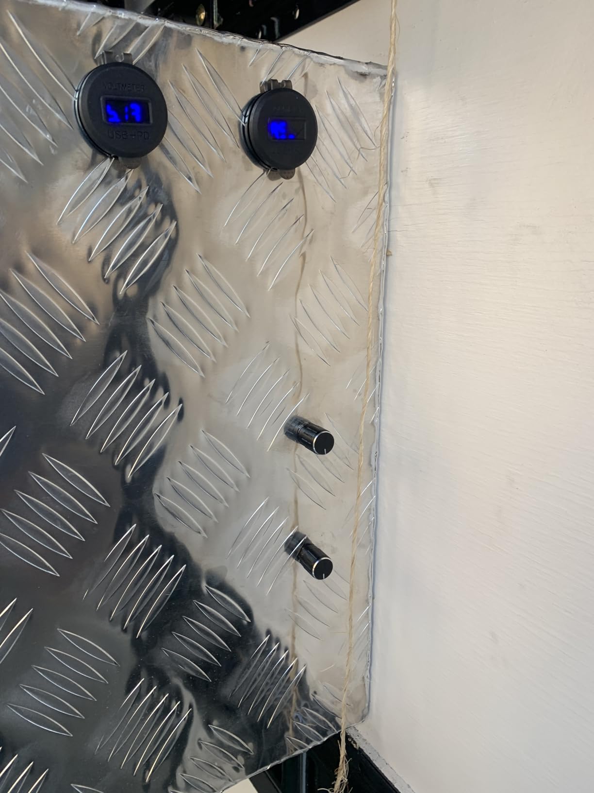 12 Volt PWM LED Dimmer Switch 15A 180W, Push On Off, Rotary Knob Dimming,12V 24V Light Dimmer for RV Boat Truck Camper Van Trailer Light Fixtures, LED Strip Light (Black Panel) customer photo 1