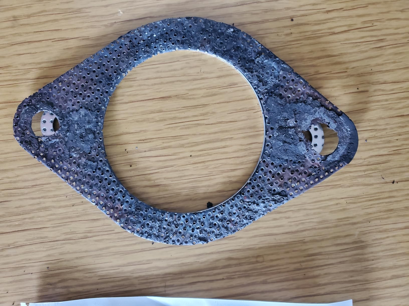 2PCS Car Exhaust Gasket, Ultra Seal 2-Bolt 2-Inch Exhaust Flange Gasket Standard Exhaust Gasket, Reinforced High Temperature Gasket Exhaust Flange Gasket Car Accessories customer photo 2